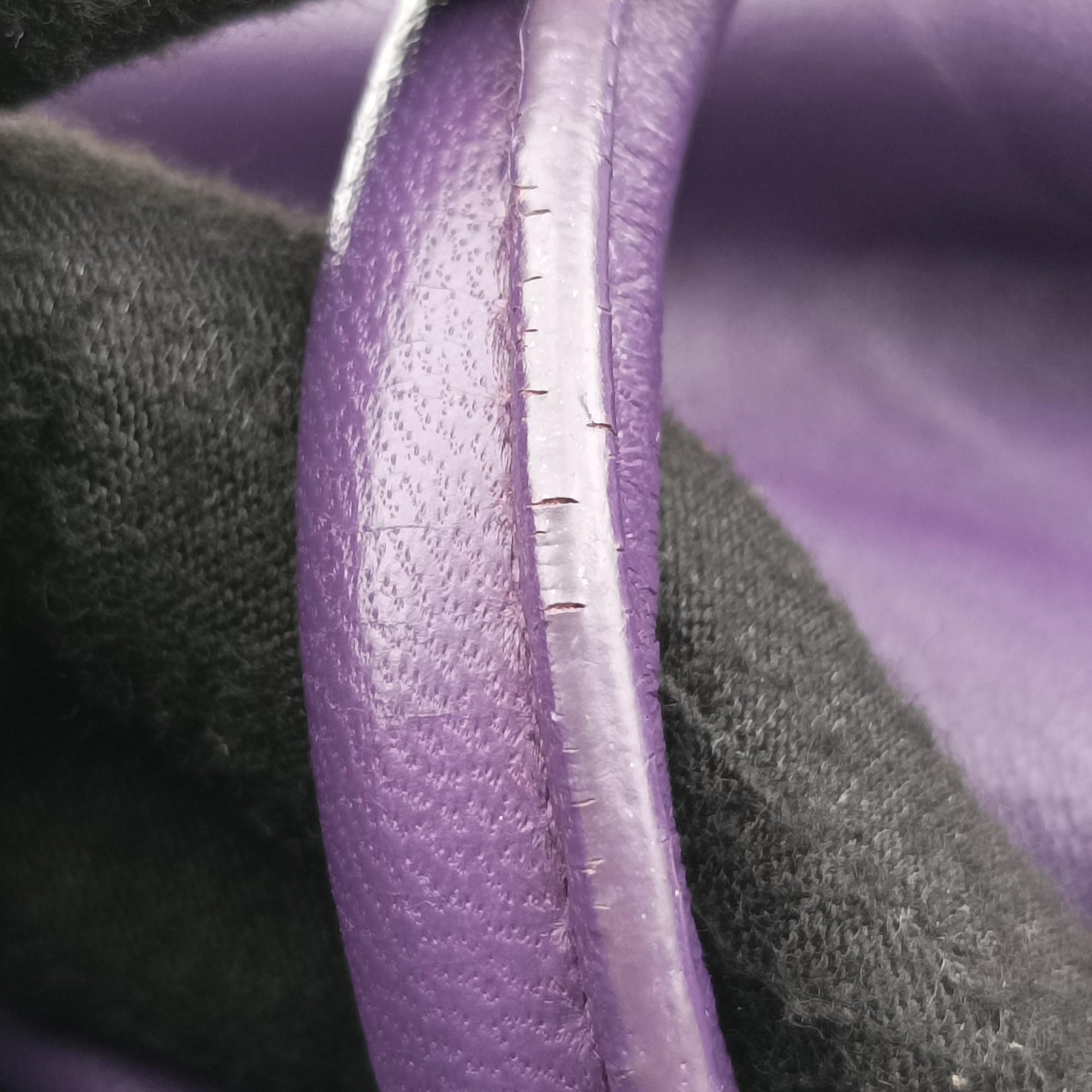 Pre-owned Prada ribbon gather Purple Leather BN1631 shoulderbag | stylenewstar