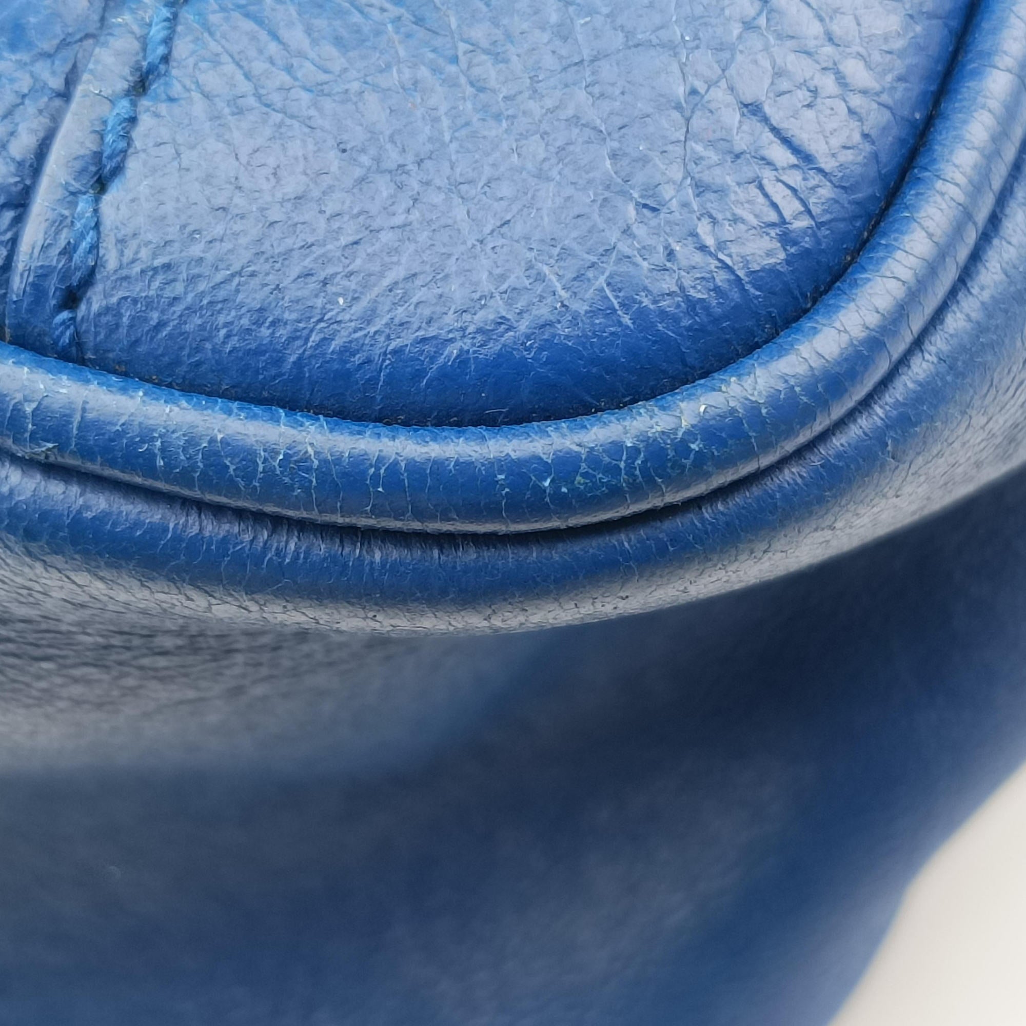 Pre-owned Balenciaga Giant City Blue Lambskin shoulderbag | stylenewstar