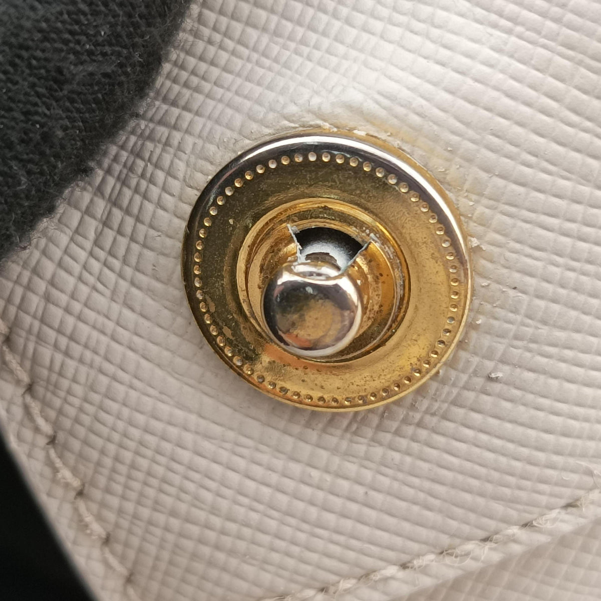 Galleria Beige SAFFIANO Leather BN1786 180ガレリア ベージュ サフィアーノレザー BN1786 180