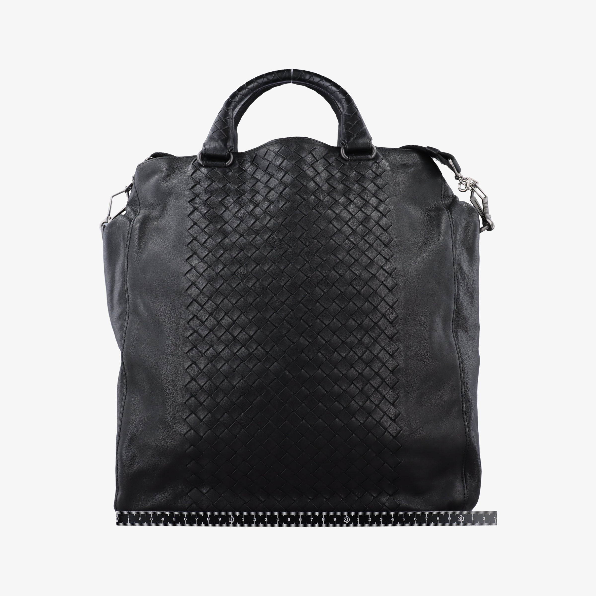Pre-owned Bottega Veneta Intrecciato Black lambskin shoulderbag | stylenewstar