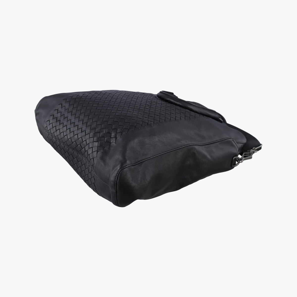 Pre-owned Bottega Veneta Intrecciato Black lambskin shoulderbag | stylenewstar