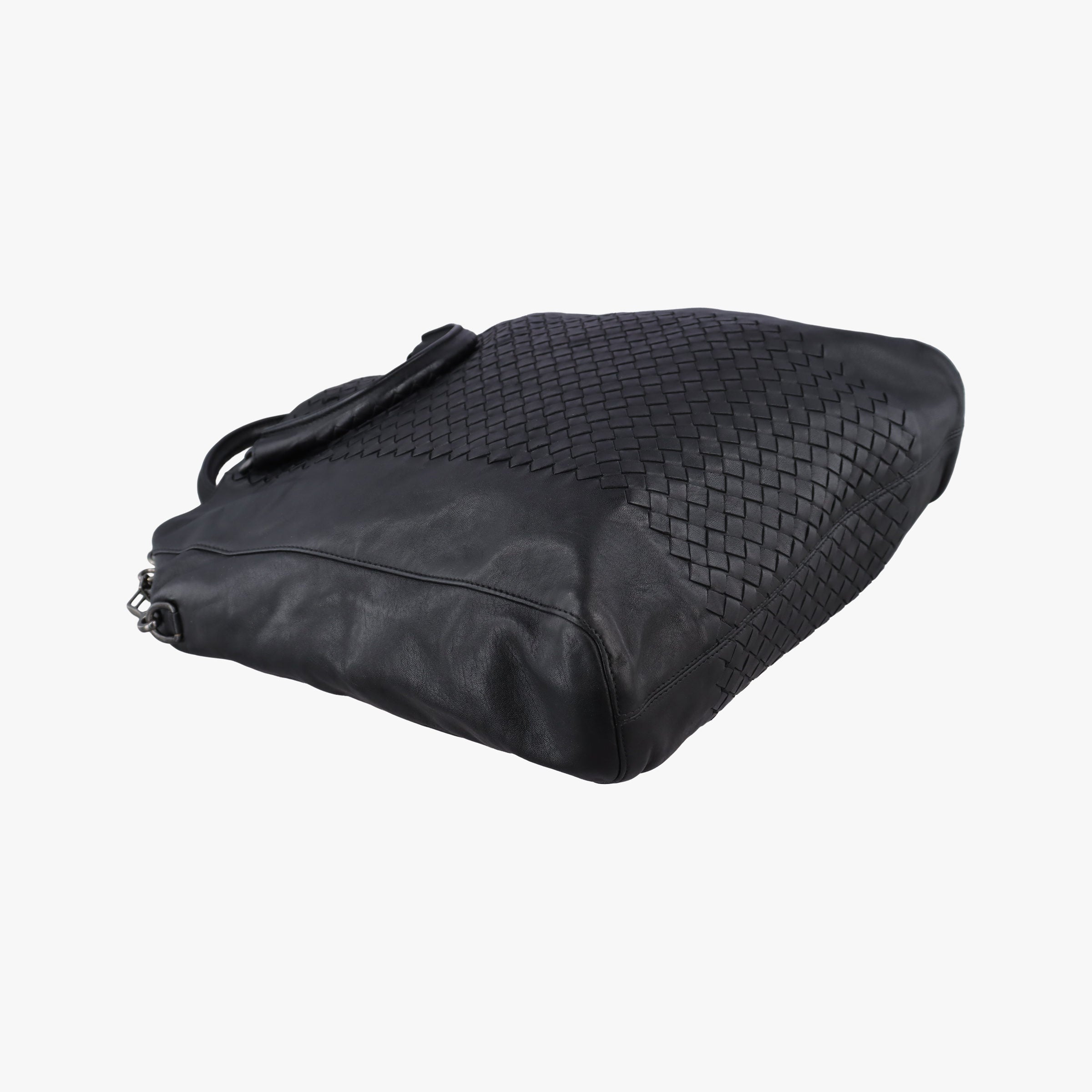 Pre-owned Bottega Veneta Intrecciato Black lambskin shoulderbag | stylenewstar