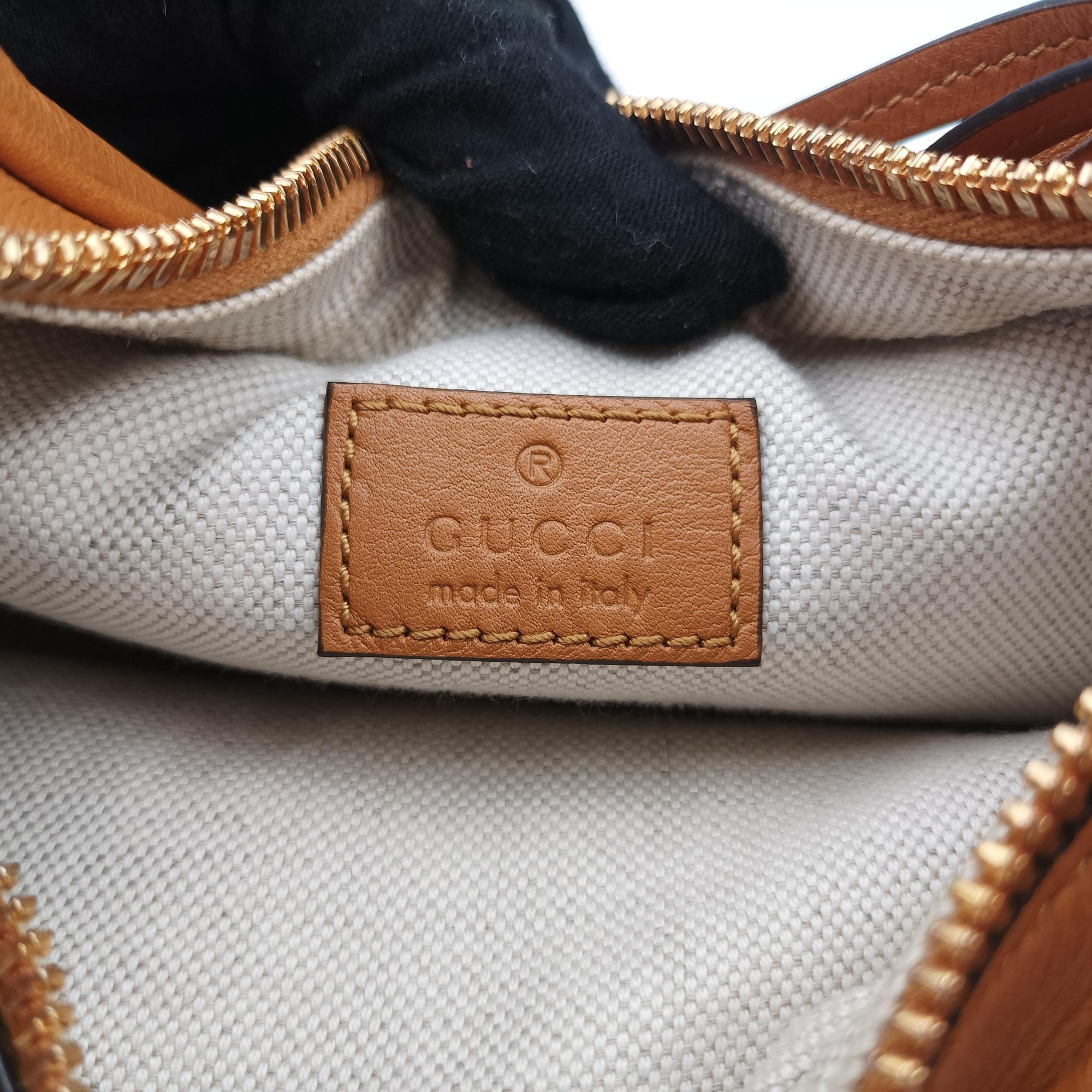 Attache G-Shaped Hook Brown leather 699409 I038614474アタッシュ Gフック ブラウン レザー 699409 I038614474
