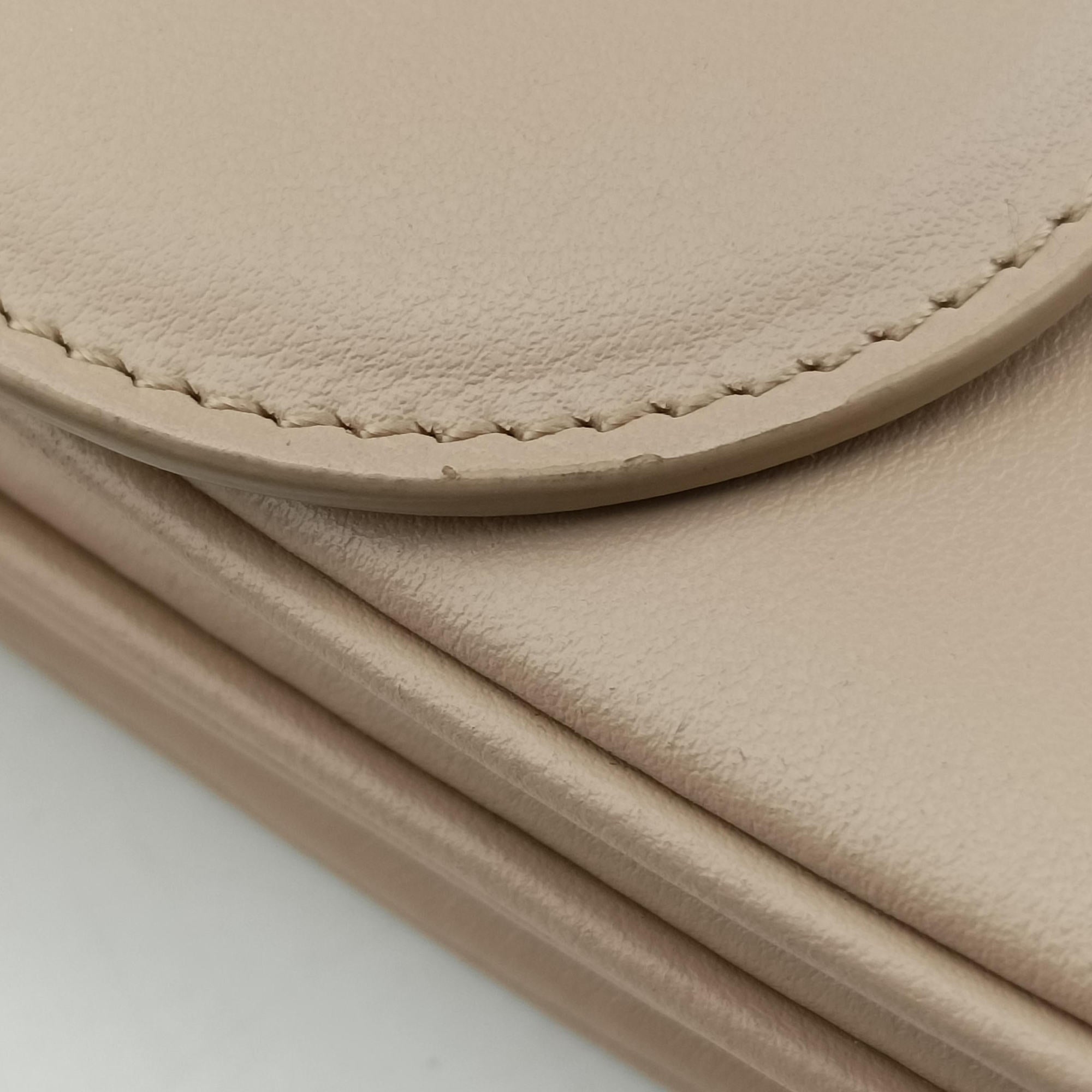 Taboo Medium Beige leather 196583 U-CU-0282タブー ミディアム ベージュ レザー 196583 U-CU-0282