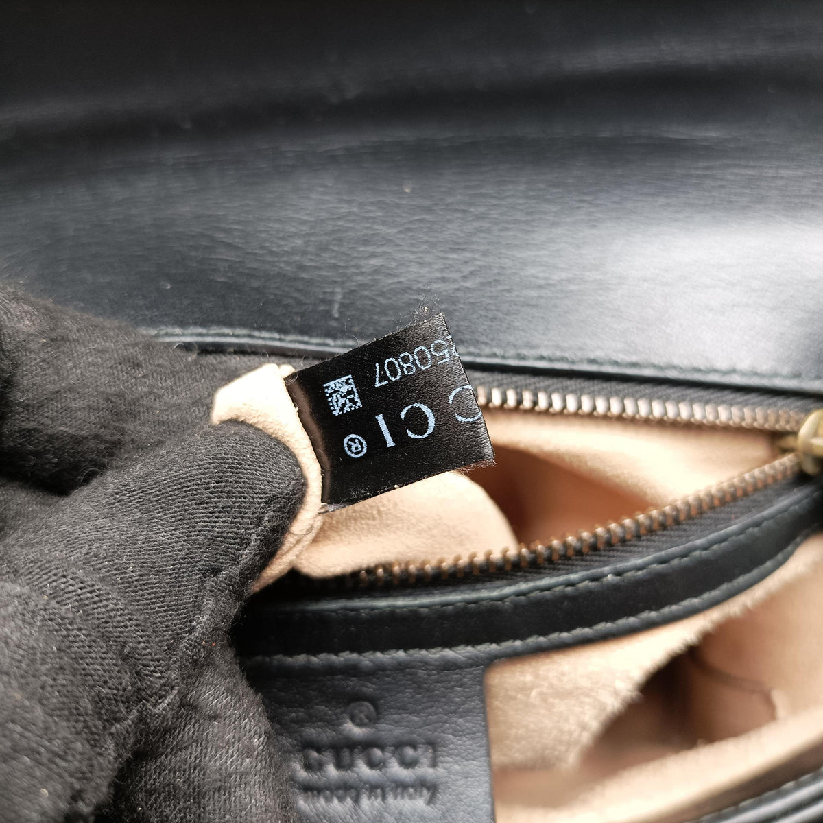 Secondhand Gucci GG Marmont Black Leather 498110 shoulderbag | stylenewstar