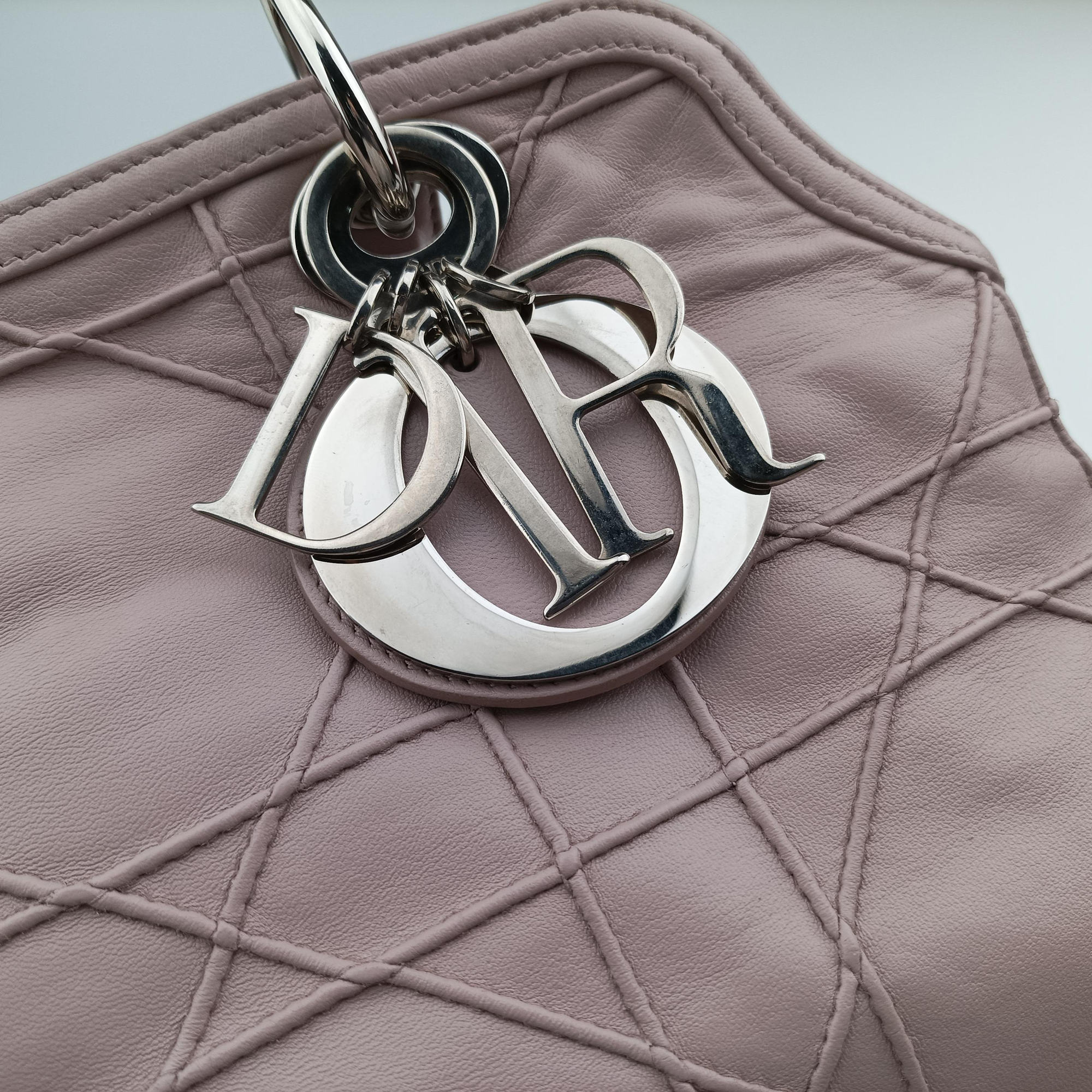 Pre-owned Christian Dior Granville Pink lambskin handbag | stylenewstar