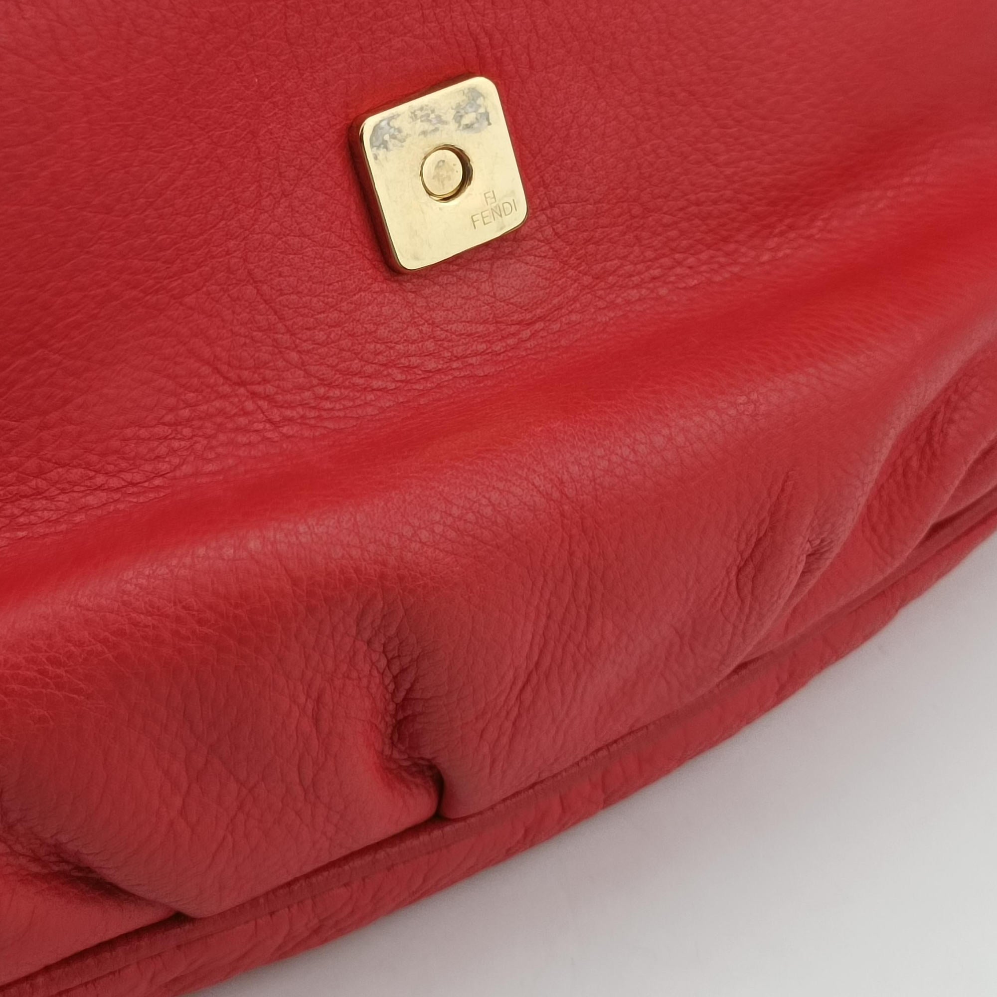 Fendista Pochette Red Leather 8M0276 8M0276-ANG-128-2566フェンディスタ ポシェット レッド レザー 8M0276 8M0276-ANG-128-2566