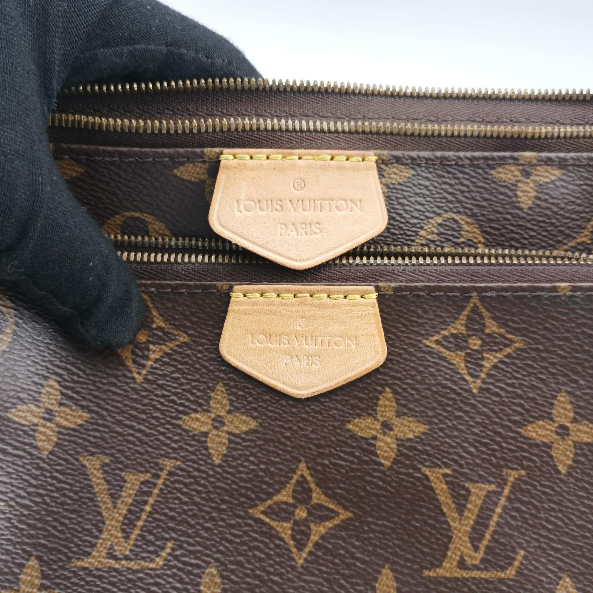Pre-owned Louis Vuitton Multi Pochette Accessoir brown×khaki Monogram Canvas M44813 shoulderbag | stylenewstar