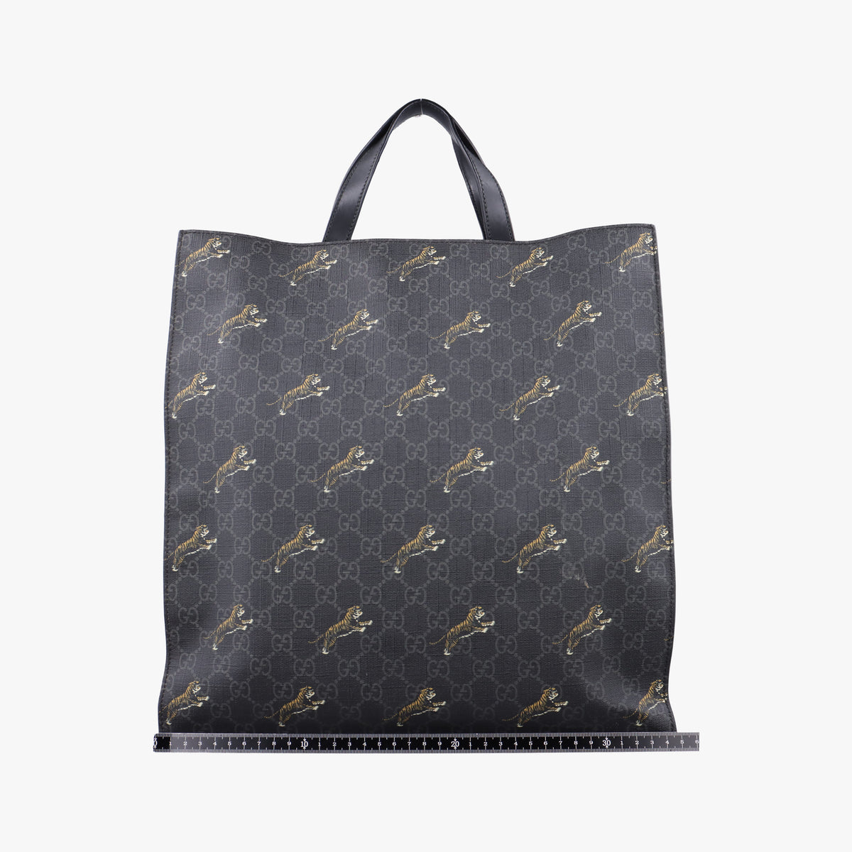 Pre-owned Gucci GG Supreme Tiger Black PVC coated canvas 495559 handbag | stylenewstar