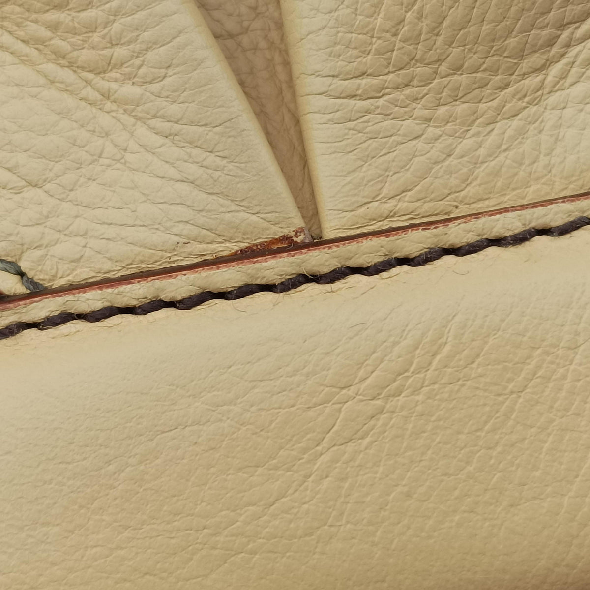 Pre-owned Fendi Toile de Cuir Yellow Leather 8BR579 handbag | stylenewstar
