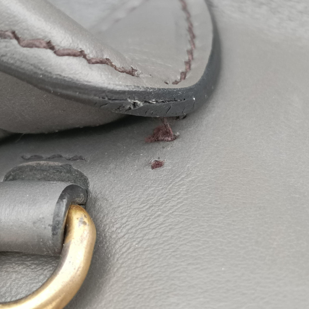 Esplanade Grey SAFFIANO Leather 1BA045 117 Pエスプラナード グレー サフィアーノレザー 1BA045 117 P