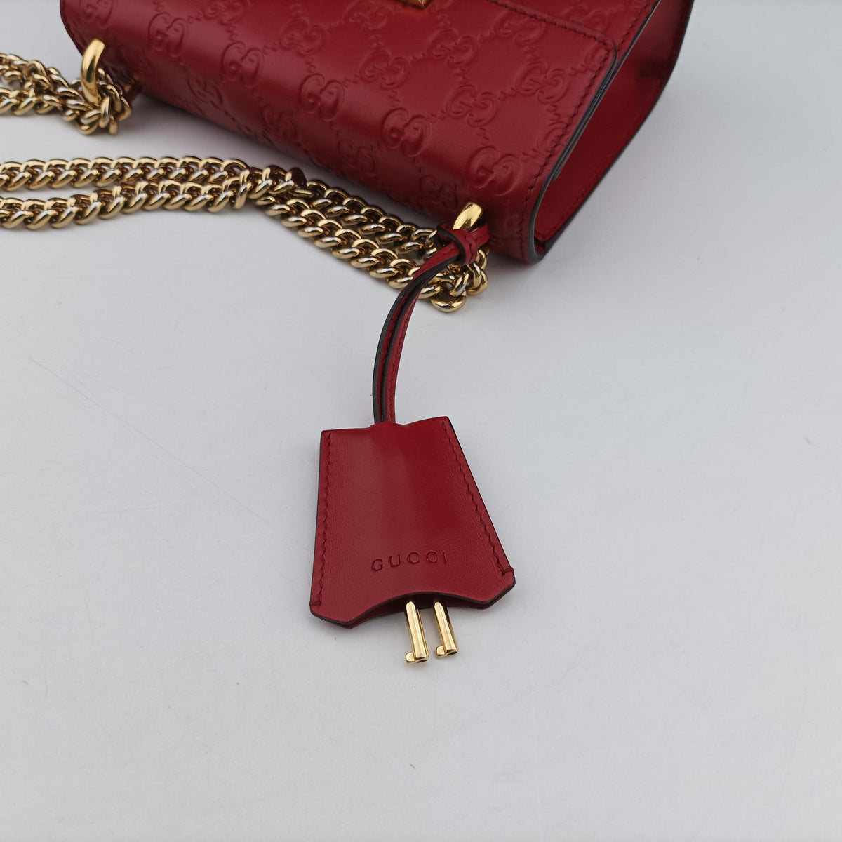 Padlock Red Leather 409487 D019780442パドロック レッド レザー 409487 D019780442
