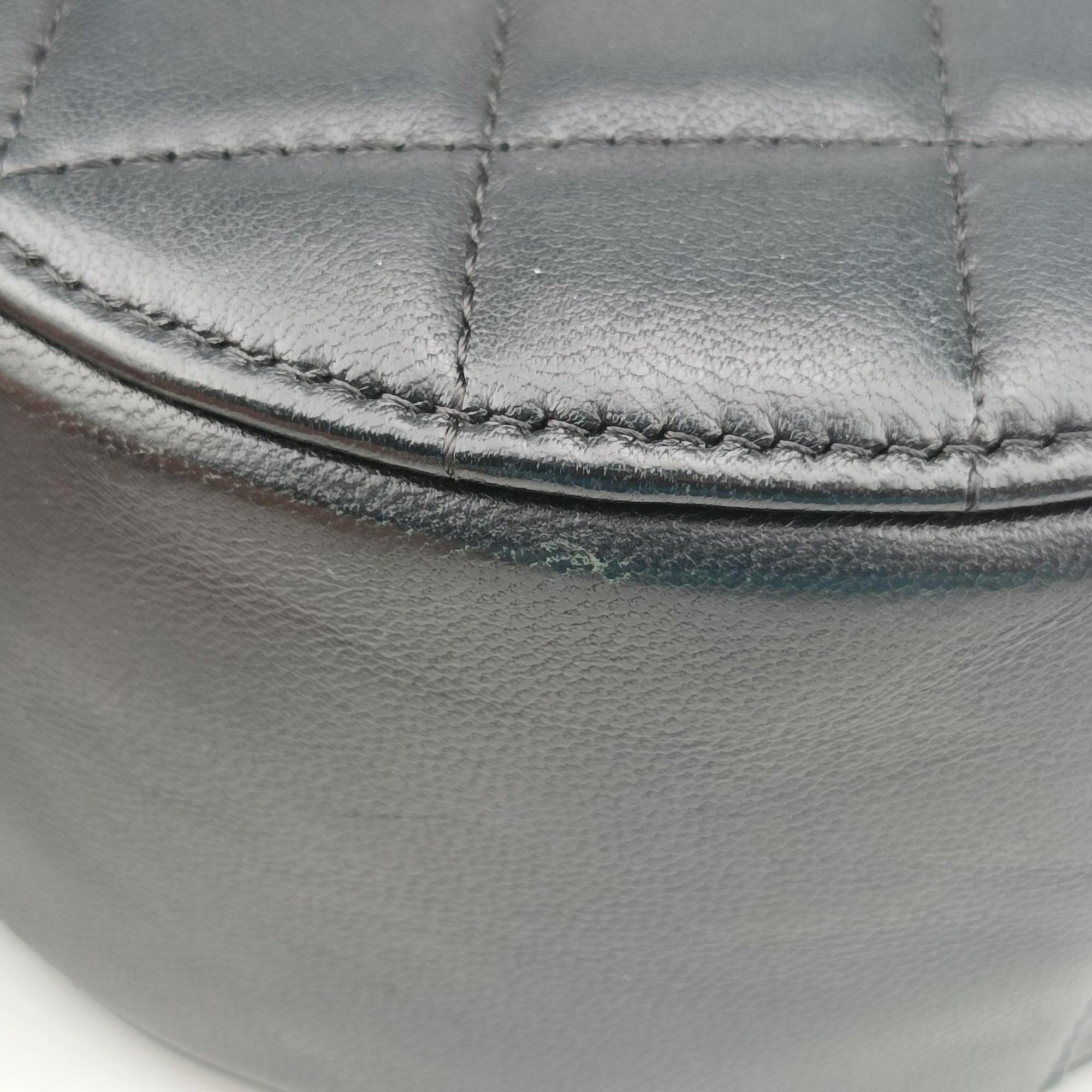 Matelasse Round Black lambskin AP0245 28493950マトラッセ ラウンド ブラック ラムスキン AP0245 28493950