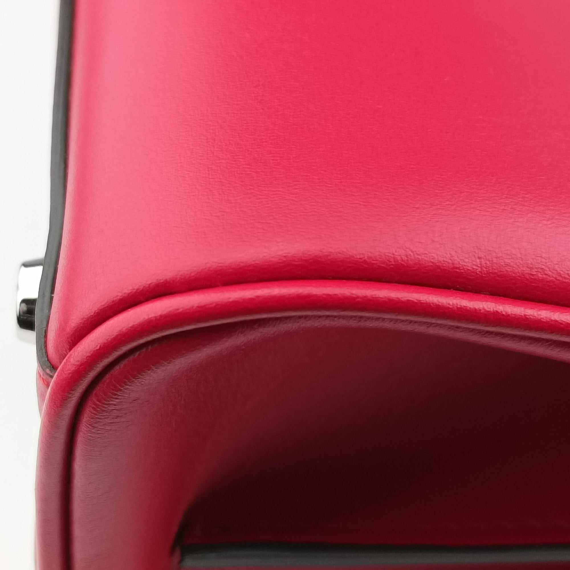 Zumi Red Leather 564714 G028752102ズゥミ レッド レザー 564714 G028752102