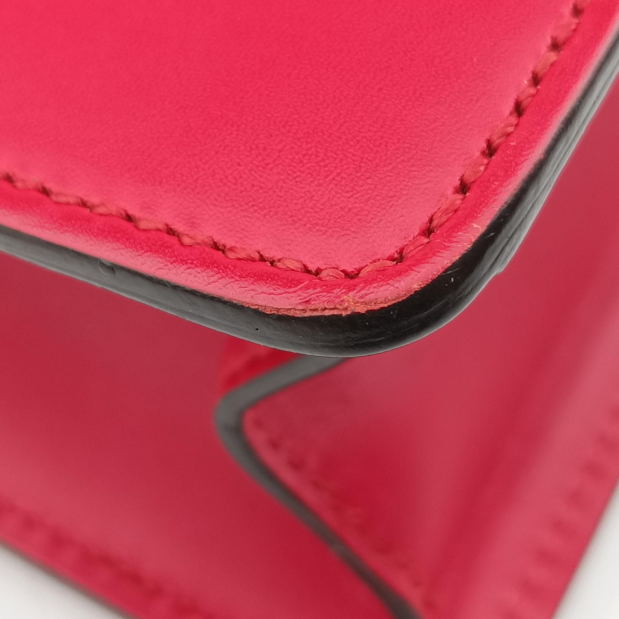 Pre-owned Gucci Sylvie Red Leather 431666 shoulderbag | stylenewstar