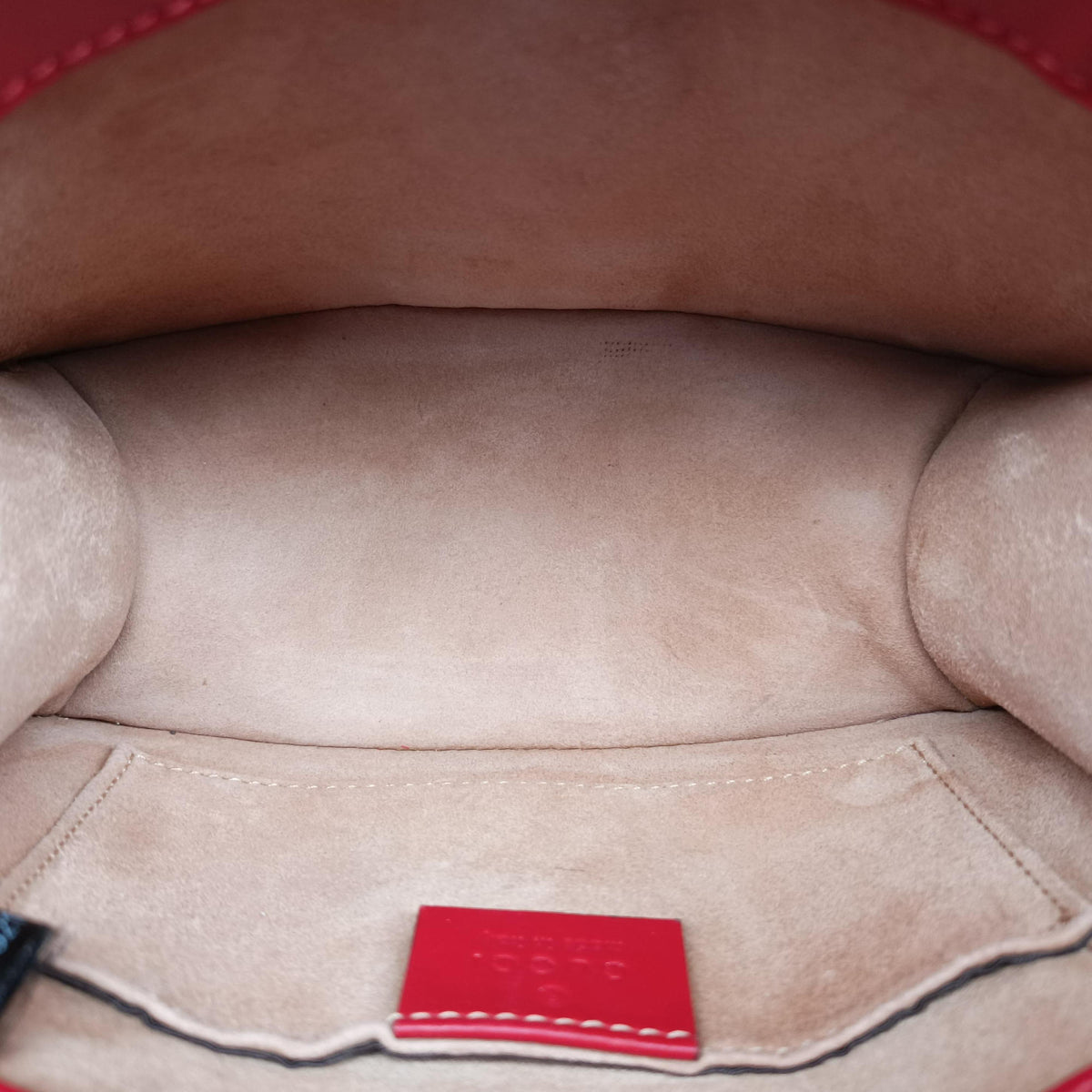 Pre-owned Gucci Sylvie Red Leather 431666 shoulderbag | stylenewstar