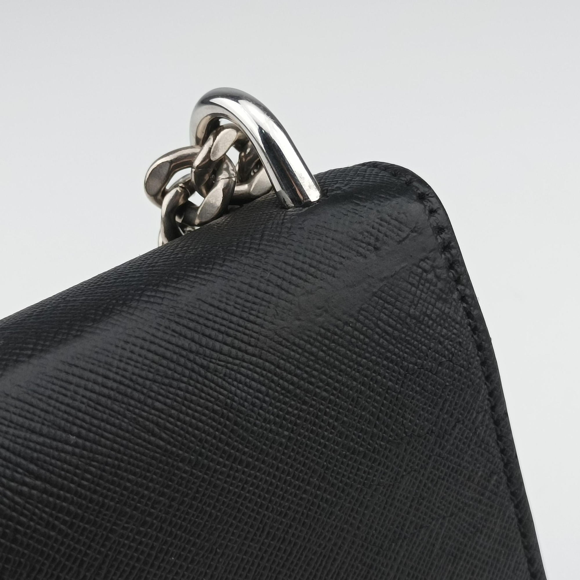 Pre-owned Prada Pattina City chain Black SAFFIANO Leather 1BD009 shoulderbag | stylenewstar