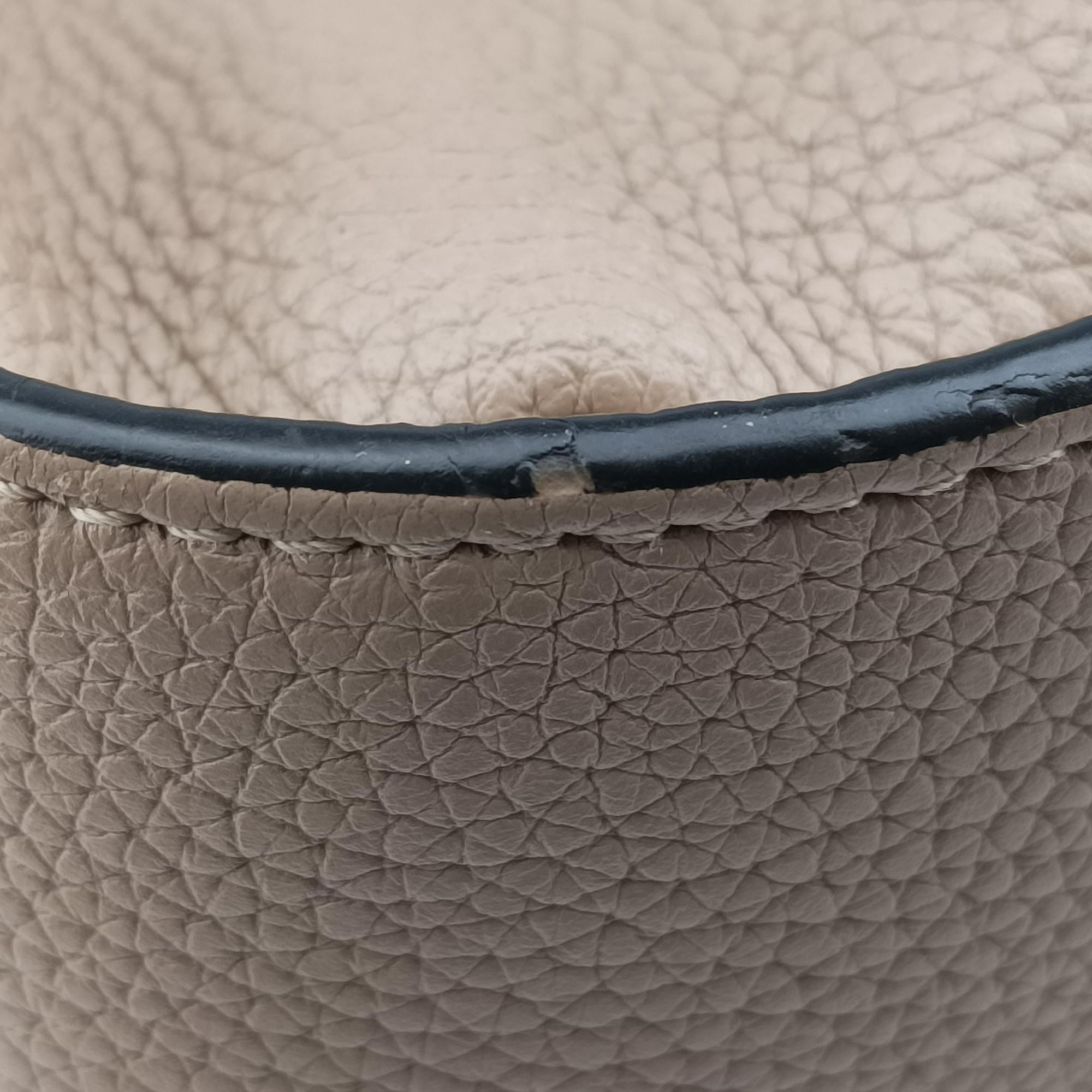 Pre-owned Loewe Hammock Camel Leather shoulderbag | stylenewstar
