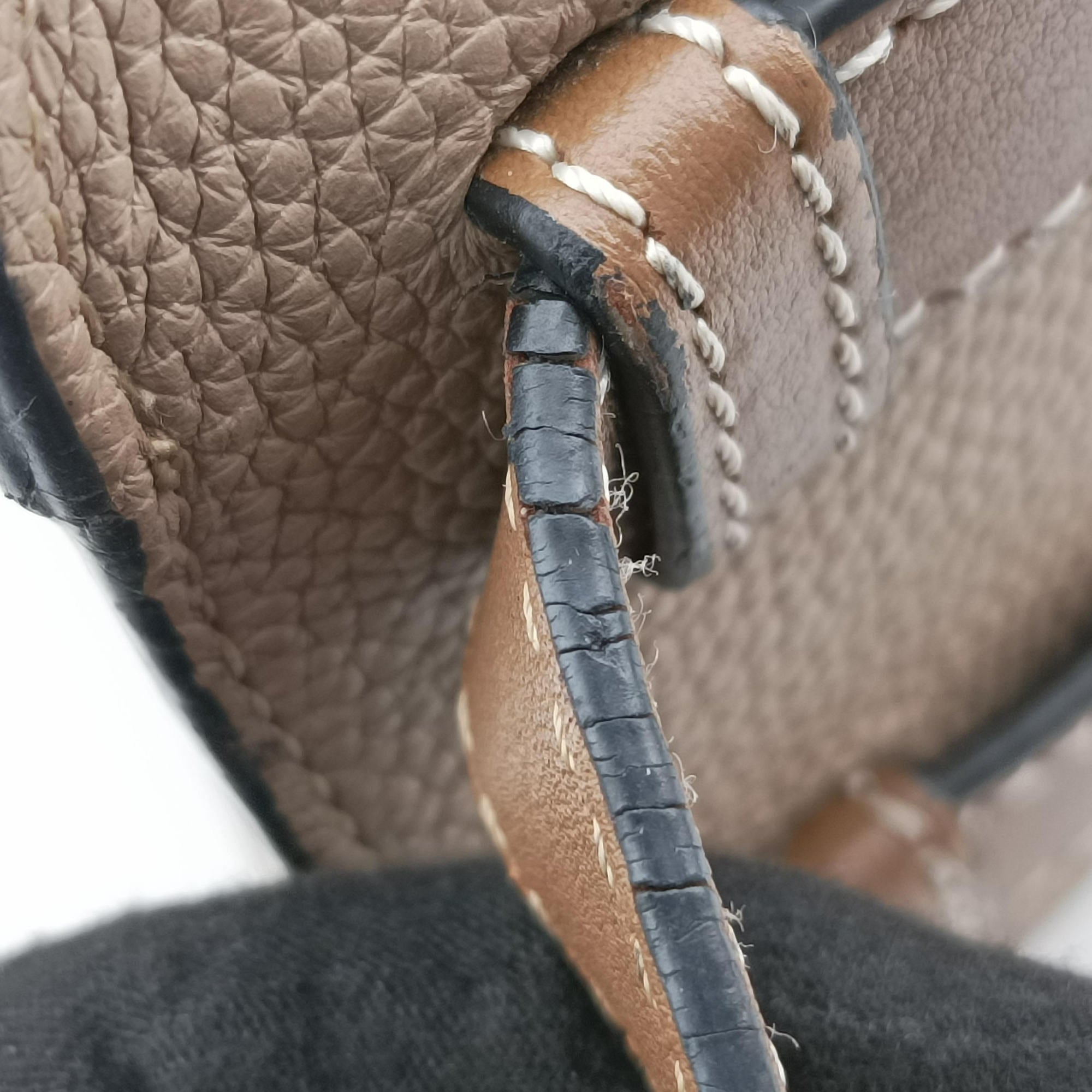 Pre-owned Loewe Hammock Camel Leather shoulderbag | stylenewstar