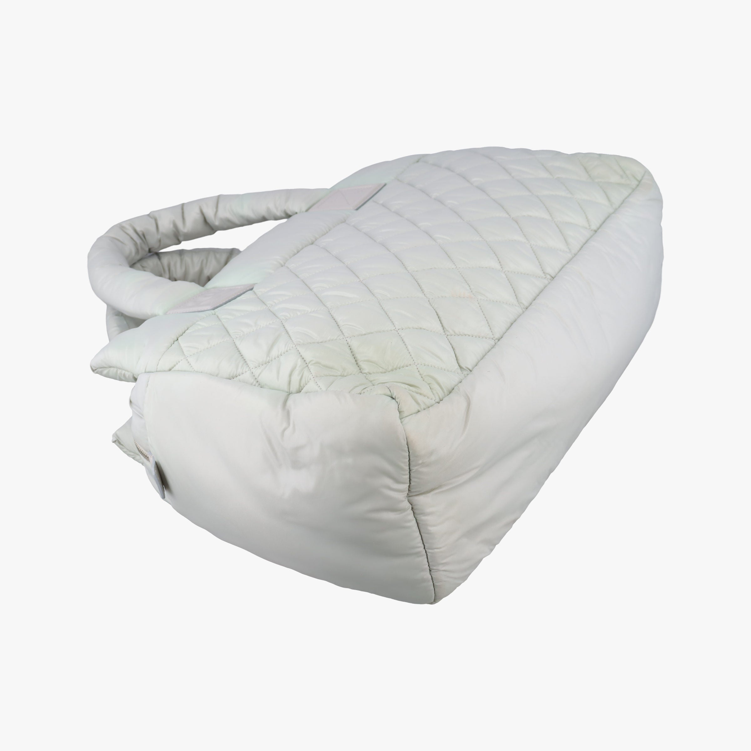 Secondhand Chanel Coco Cocoon Green nylon A48620 handbag | stylenewstar