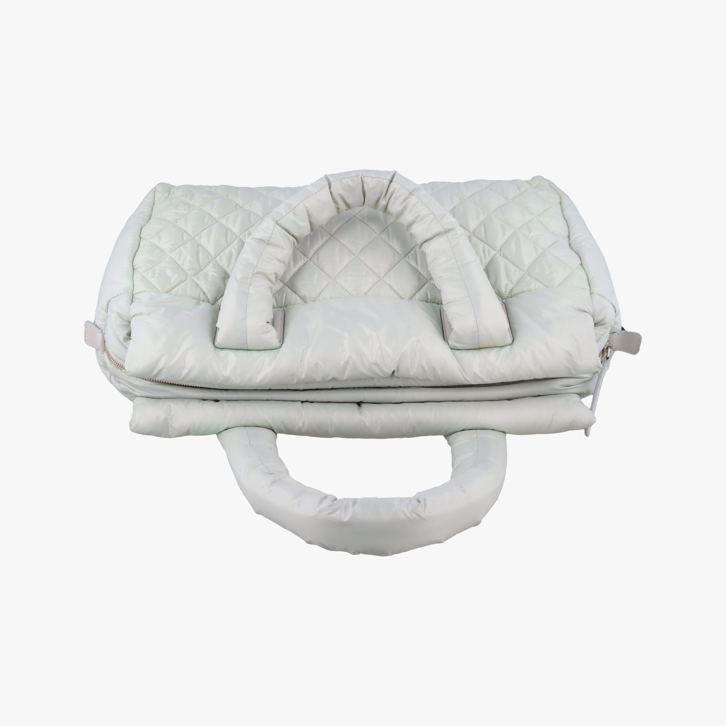 Secondhand Chanel Coco Cocoon Green nylon A48620 handbag | stylenewstar
