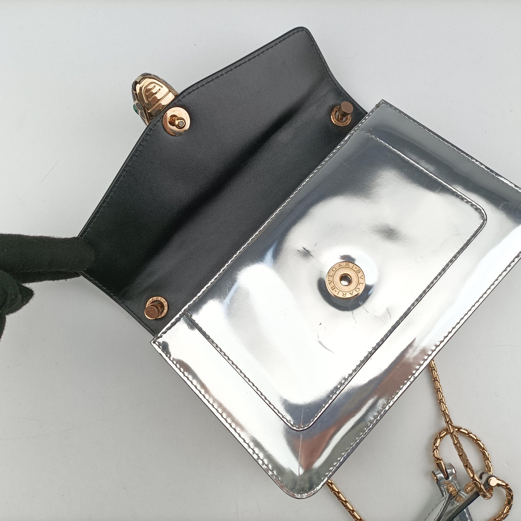 SERPENTI FOREVER Silver Patent LA.N14.3830セルペンティ フォーエバー シルバー パテント LA.N14.3830
