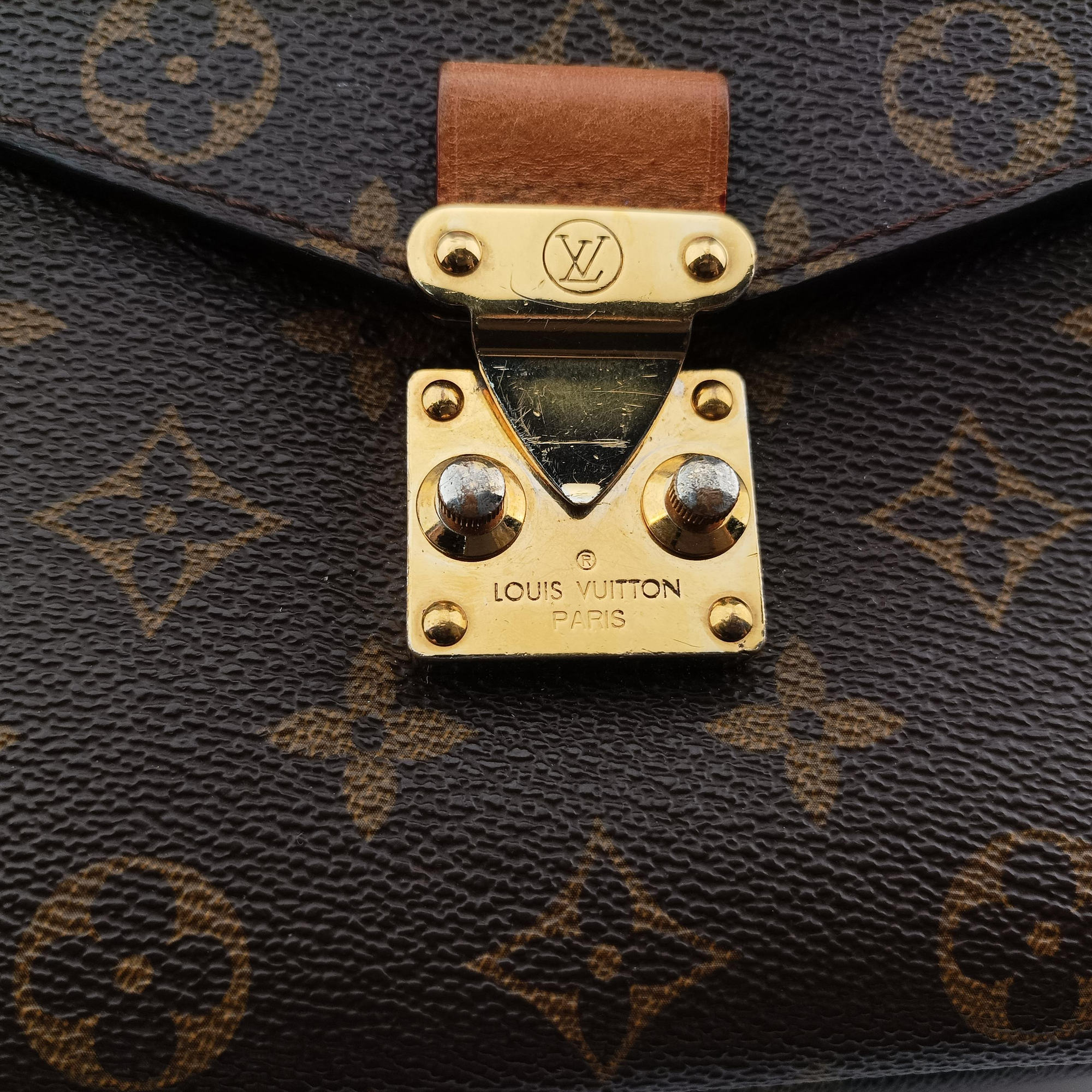 Pre-owned Louis Vuitton Pochette Metis MM Brown Monogram Canvas M44875 shoulderbag | stylenewstar