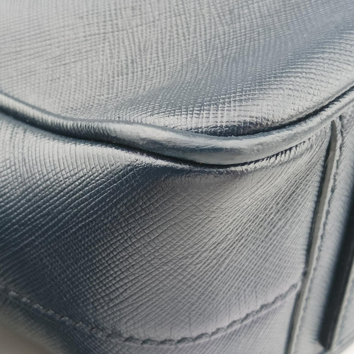 Business Briefcase Navy SAFFIANO Leather 2VE011 31/H 208ビジネス ブリーフケース ネイビー サフィアーノレザー 2VE011 31/H 208