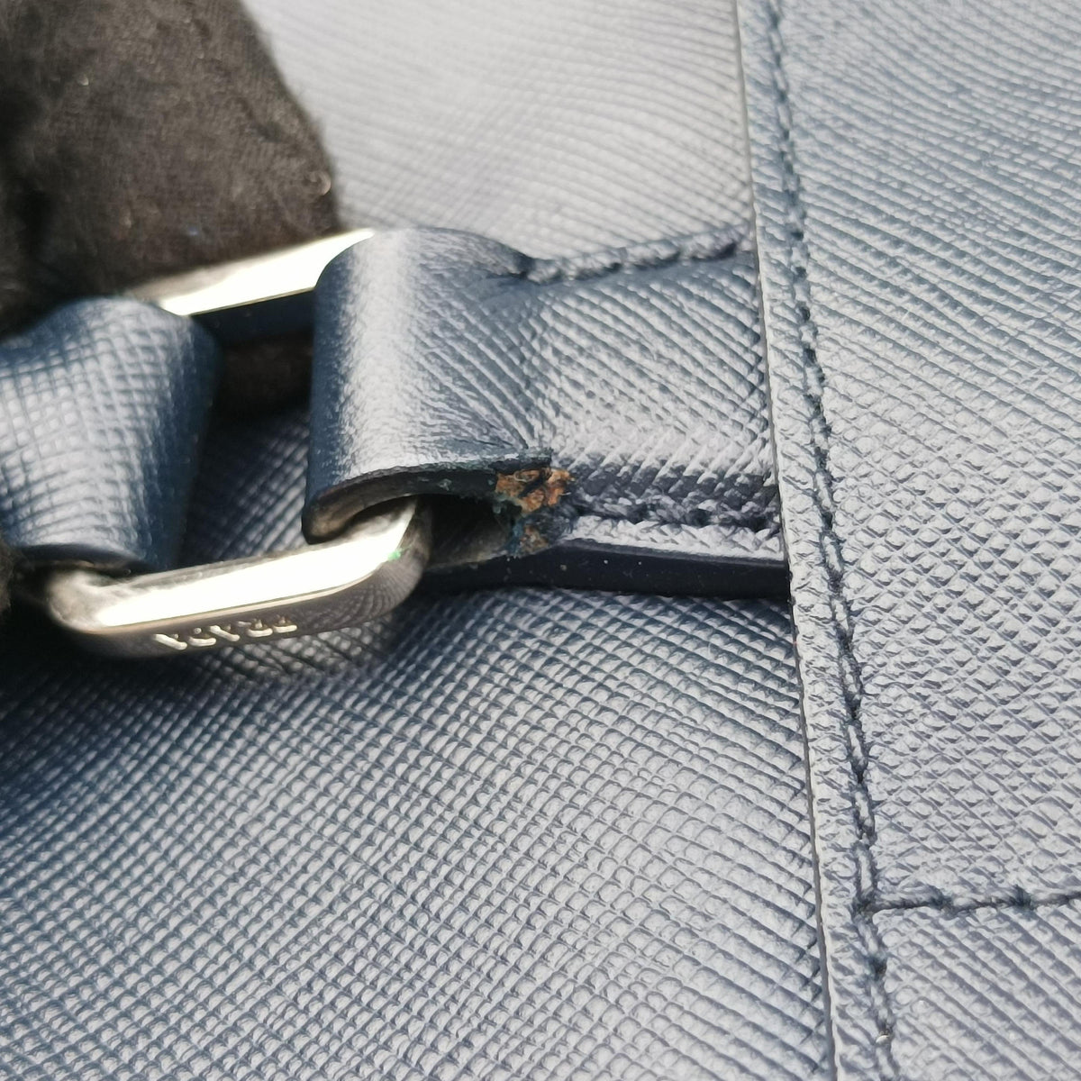 Business Briefcase Navy SAFFIANO Leather 2VE011 31/H 208ビジネス ブリーフケース ネイビー サフィアーノレザー 2VE011 31/H 208
