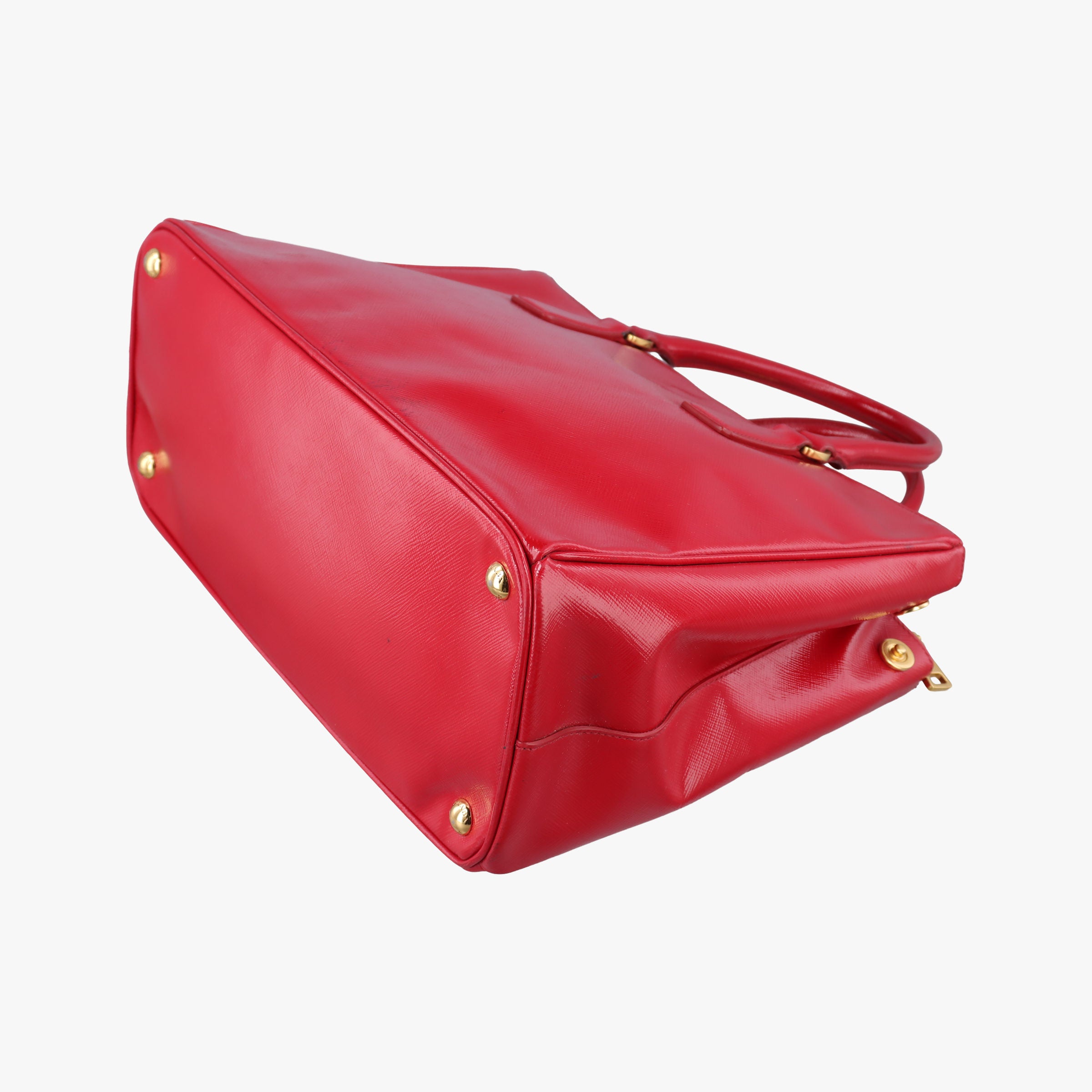 Galleria Red SAFFIANO Patent BN1801 31/H 208ガレリア レッド サフィアーノ パテント BN1801 31/H 208