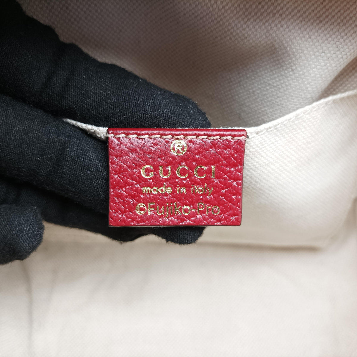 Vintage Gucci Doraemon collaboration Red×beige×multi PVC coated canvas×Leather 655596 shoulderbag | stylenewstar