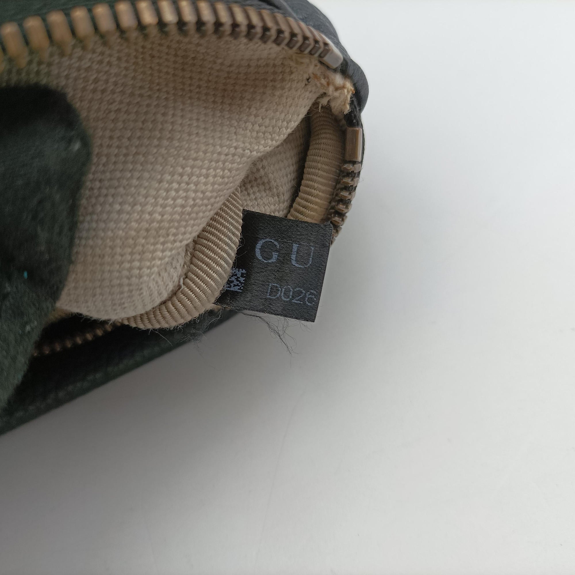 Pre-owned Gucci Print Black Leather 527792 bum bag/waist bag | stylenewstar