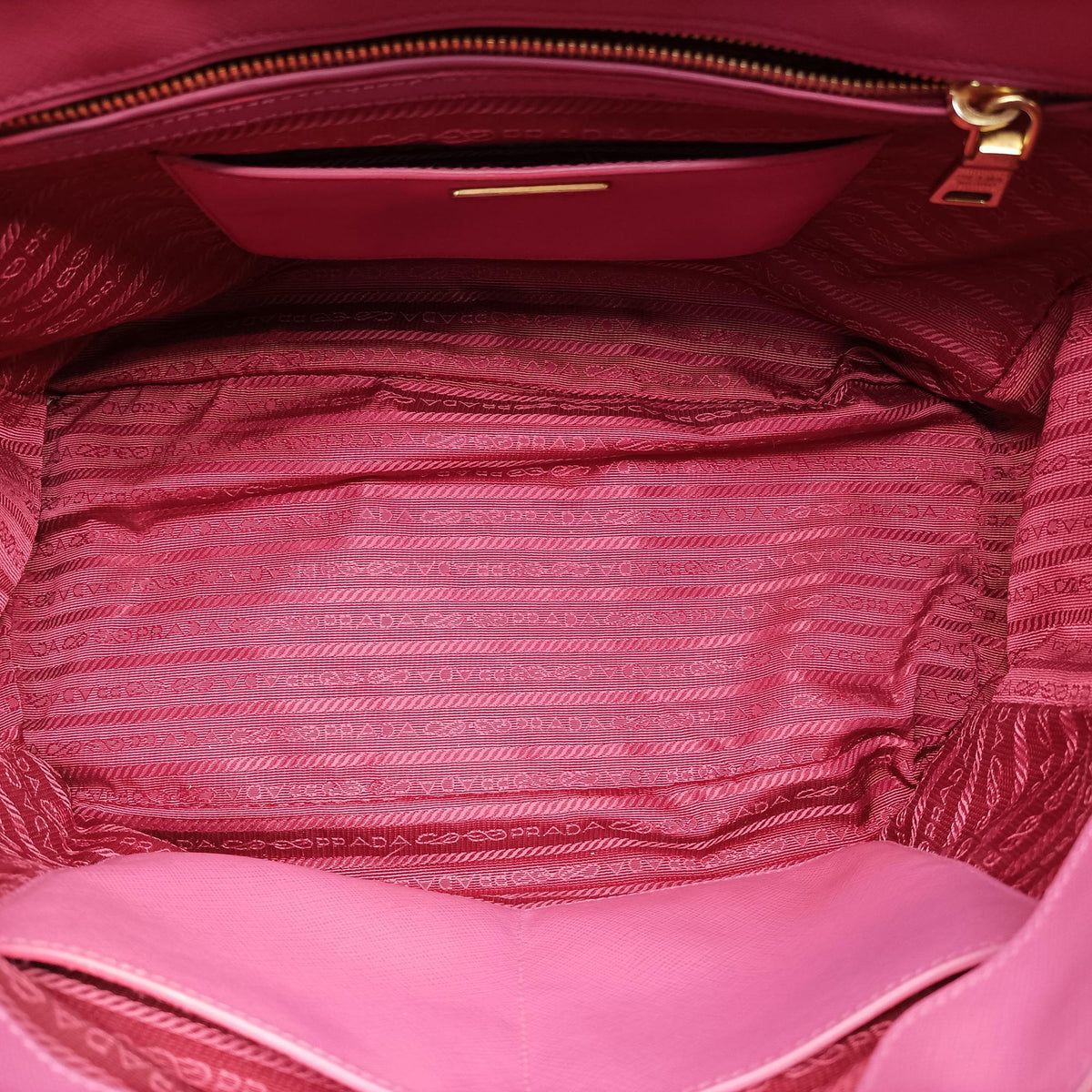 Galleria Pink SAFFIANO Leather BN1786 117ガレリア ピンク サフィアーノレザー BN1786 117
