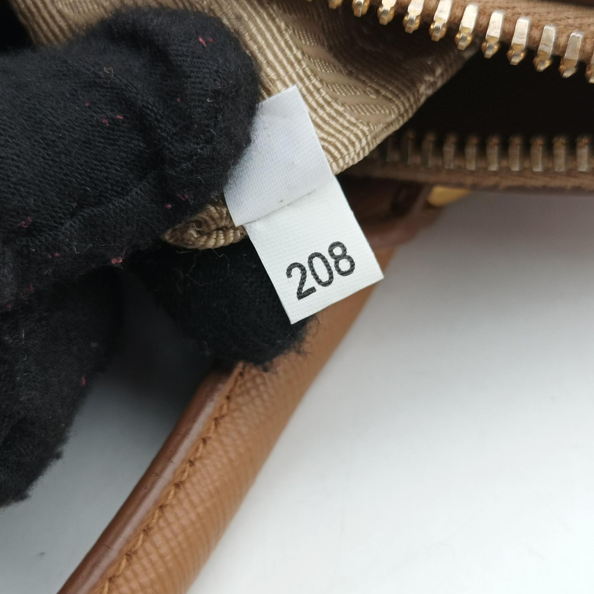 Secondhand Prada Promenade Brown SAFFIANO patent BN2567 handbag | stylenewstar