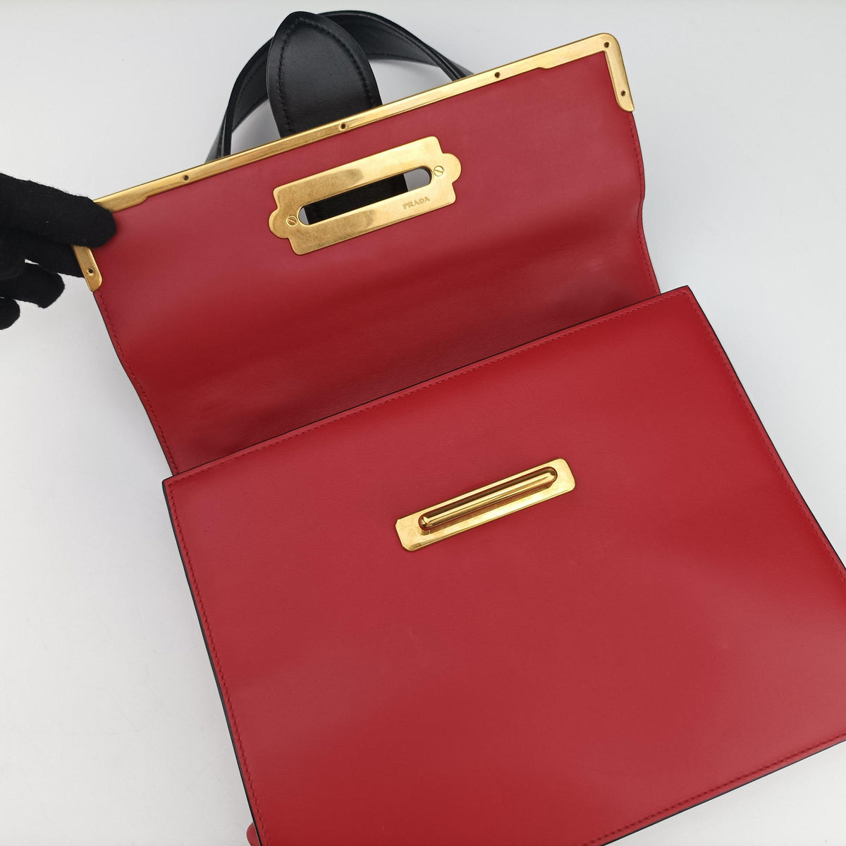Cahier Red×Black Leather 1BA070 127カイエ レッド×ブラック レザー 1BA070 127