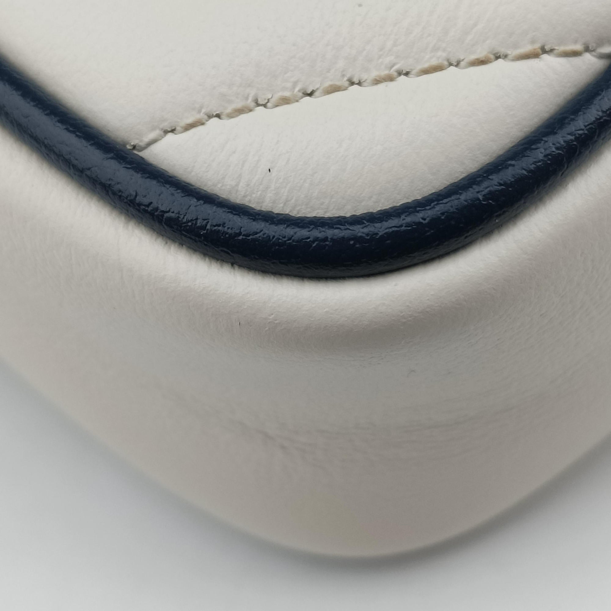 GG Marmont White×navy Leather 574969 GGマーモント ホワイト×ネイビー レザー 574969