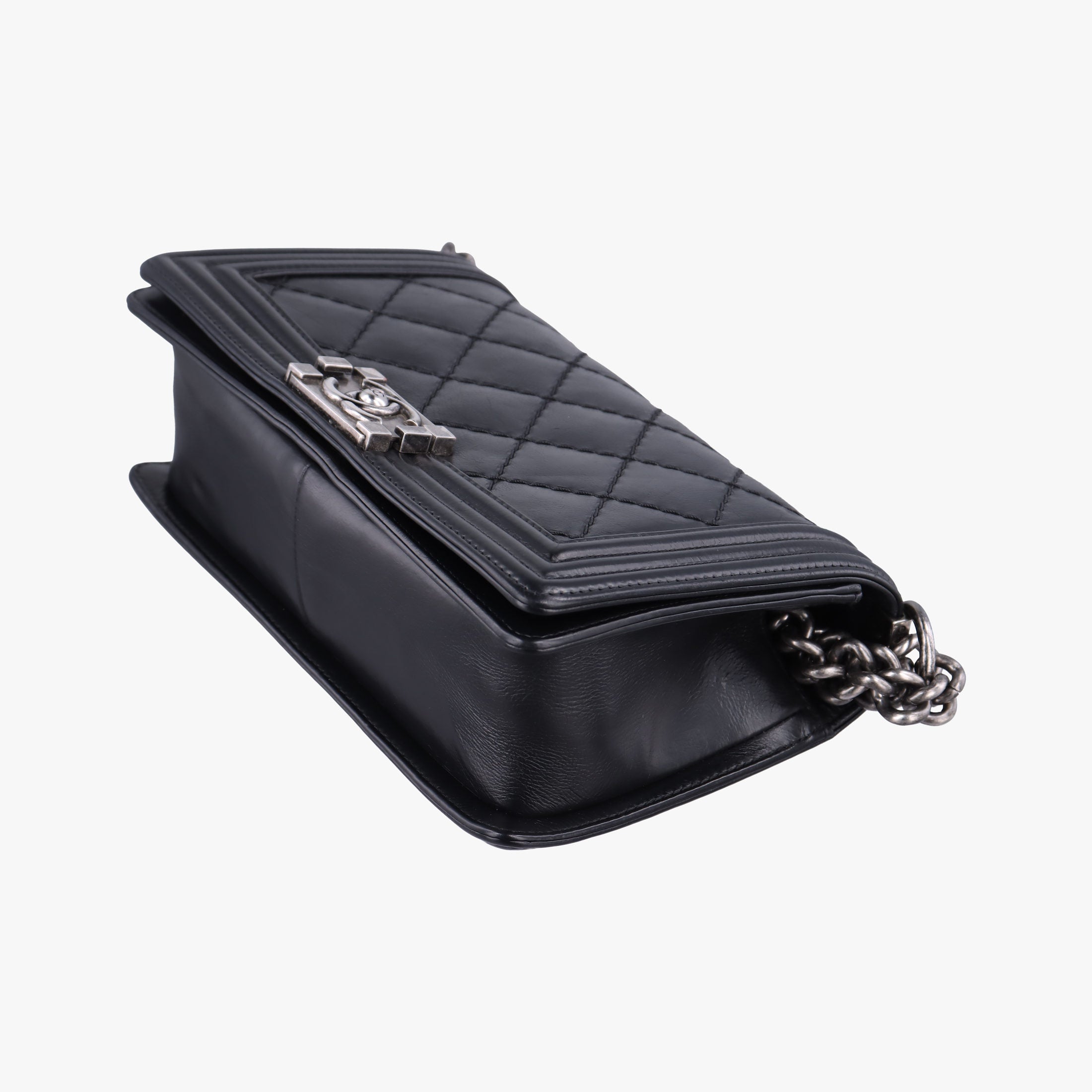 BOY CHANEL Black Leather A92105 18757269ボーイシャネル ブラック レザー A92105 18757269