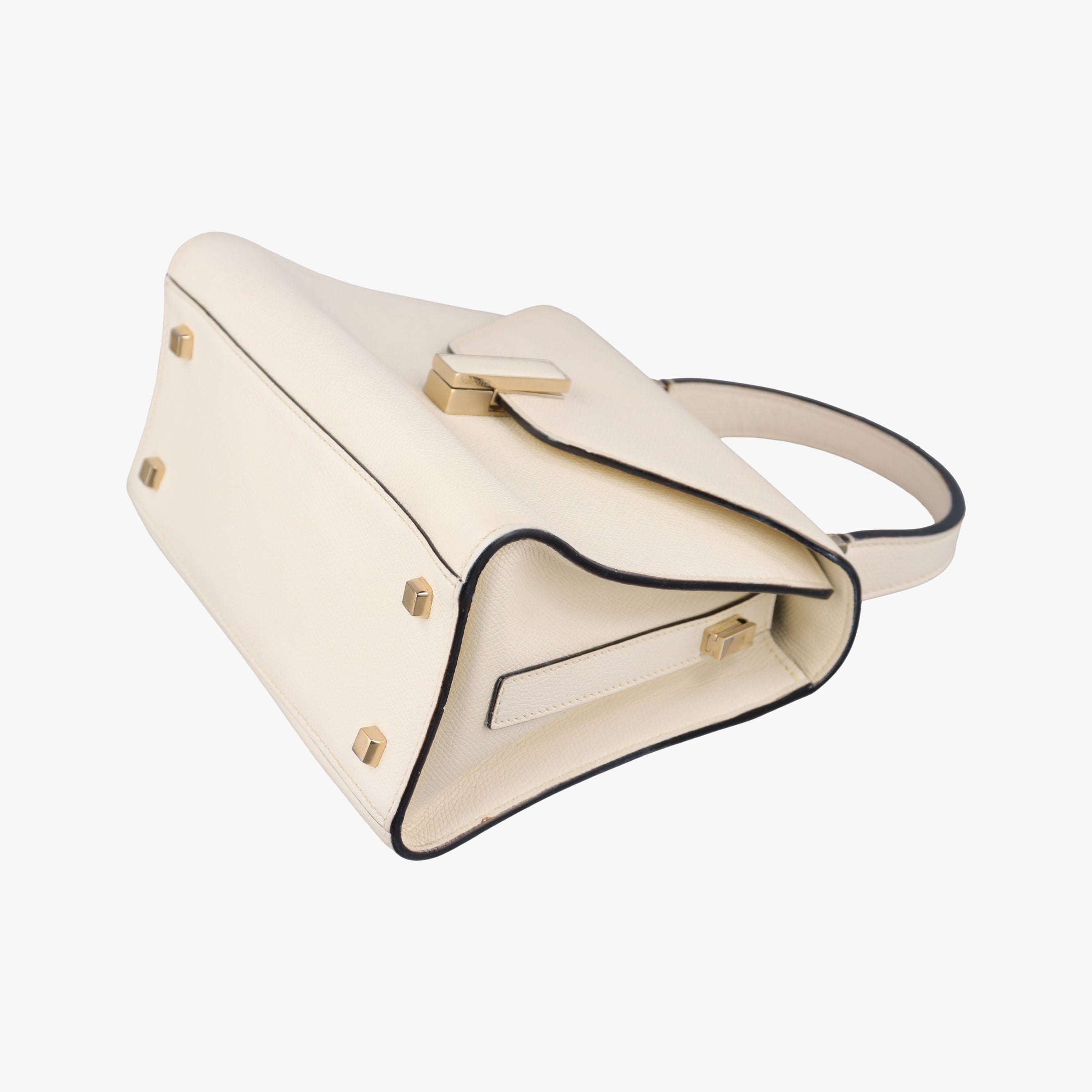 Iside White Calfskin N 431666イジィデ ホワイト カーフスキン N 431666