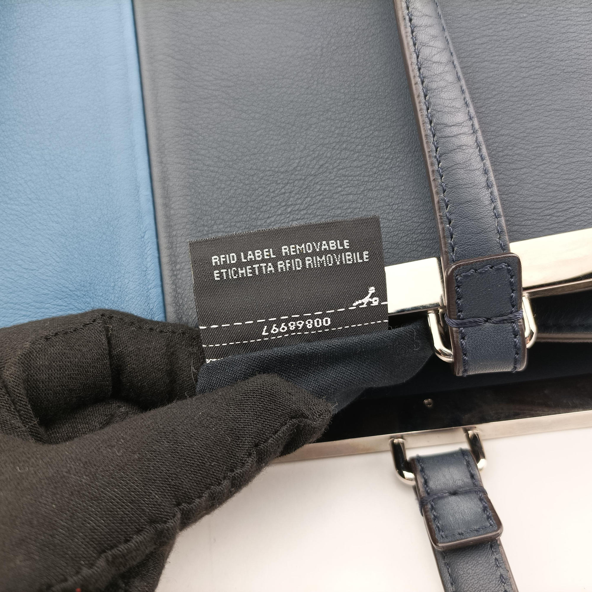 Troisjours Navy × Blue Leather 8BH272 8BH272-N5T 148-2516トロワジュール ネイビー × ブルー レザー 8BH272 8BH272-N5T 148-2516