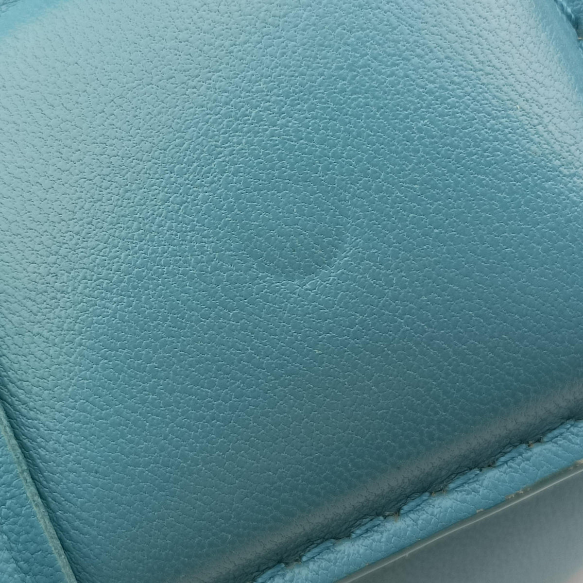 The Chain Cassette Blue lambskin B08534399U IC Chipザ チェーン カセット ブルー ラムスキン B08534399U ICチップ