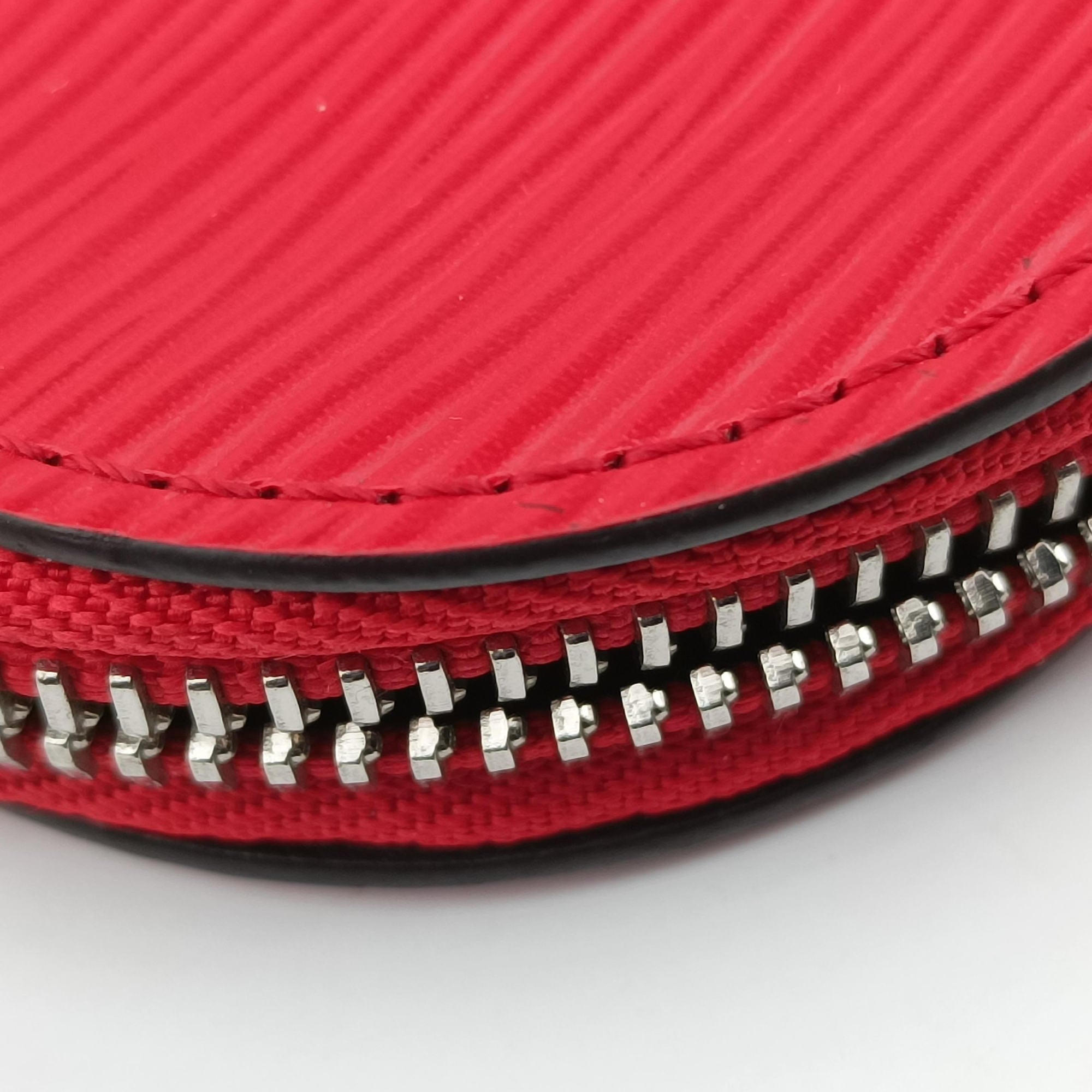 Pochette Jour GM Supreme Collaboration ROUGE×white epi M67722 TJ2127ポシェット ジュール GM シュプリーム コラボ ルージュ×ホワイト エピ M67722 TJ2127