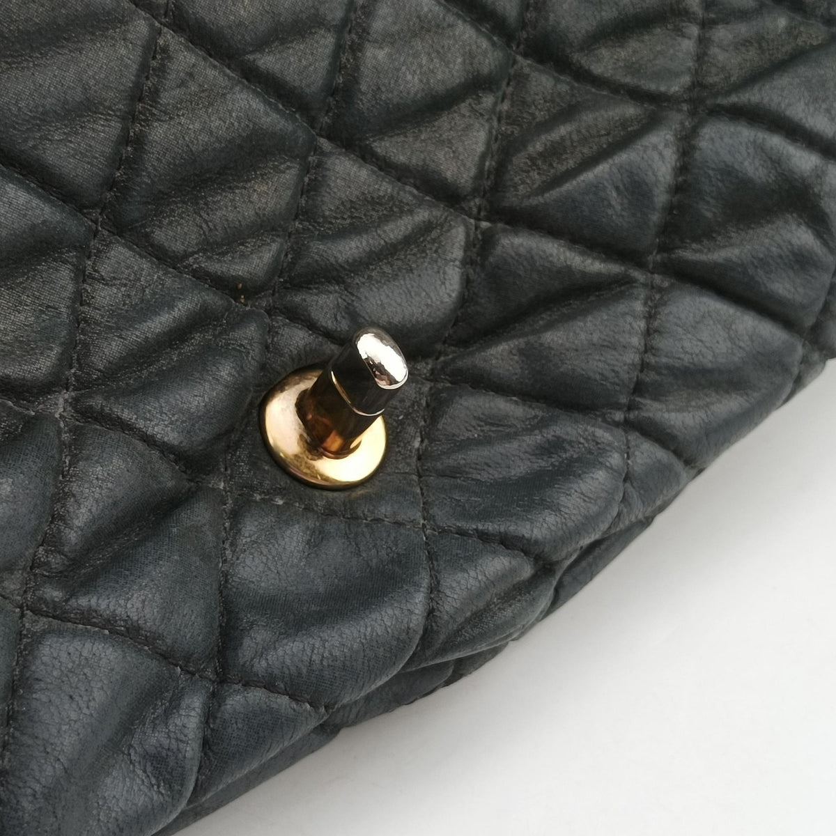 Pre-owned Chanel Matelasse coco mark Black Leather A67374 shoulderbag | stylenewstar