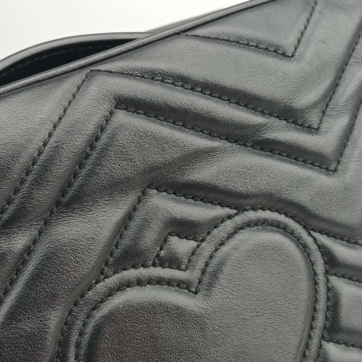 Vintage Gucci GG Marmont Black Leather 498100 shoulderbag | stylenewstar