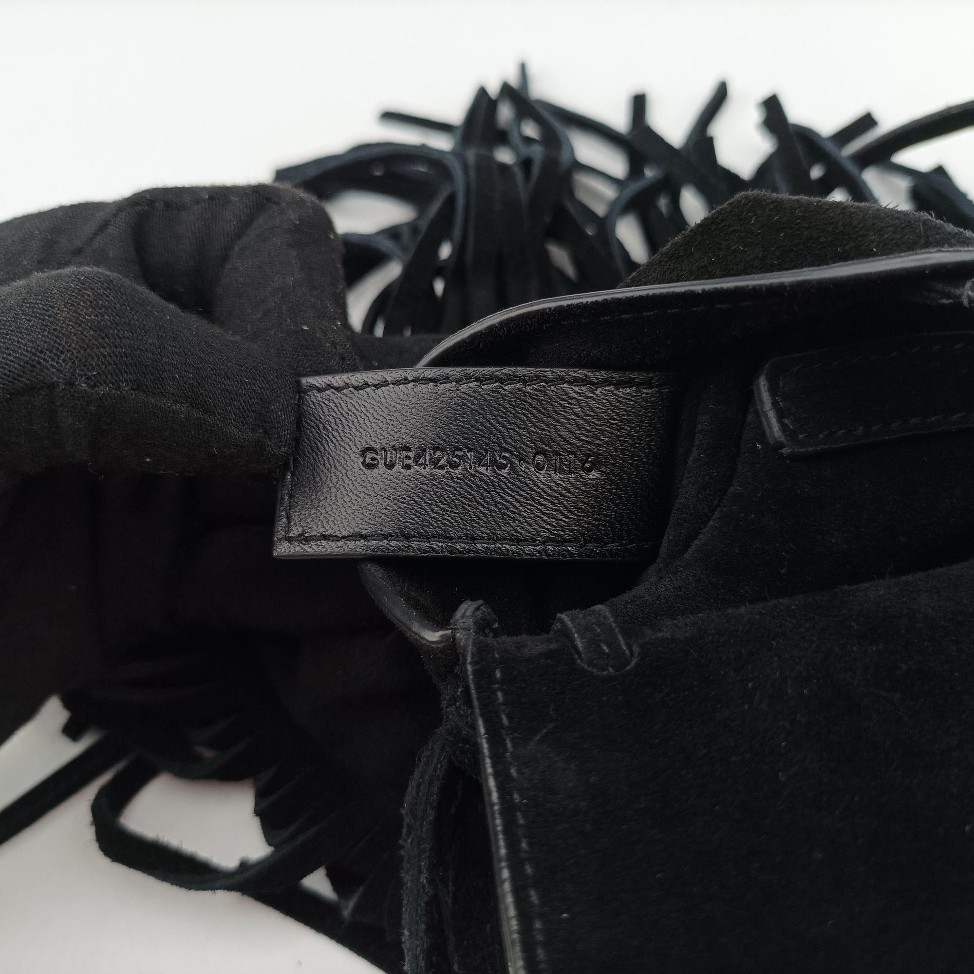 fringe Black Suede 425145 GUE425145.0116フリンジ ブラック スエード 425145 GUE425145.0116