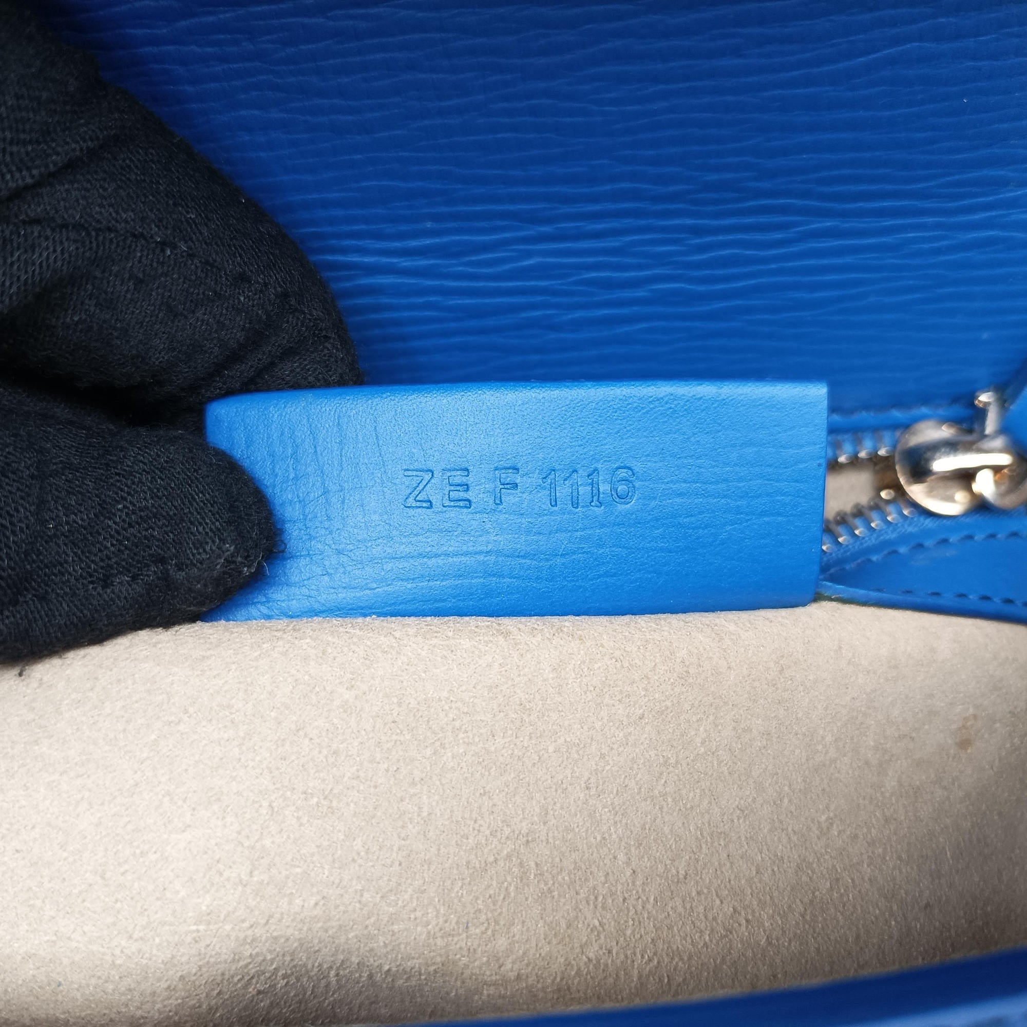 Pandora Box Blue Leather ZE F 1116パンドラ ブルー レザー ZE F 1116