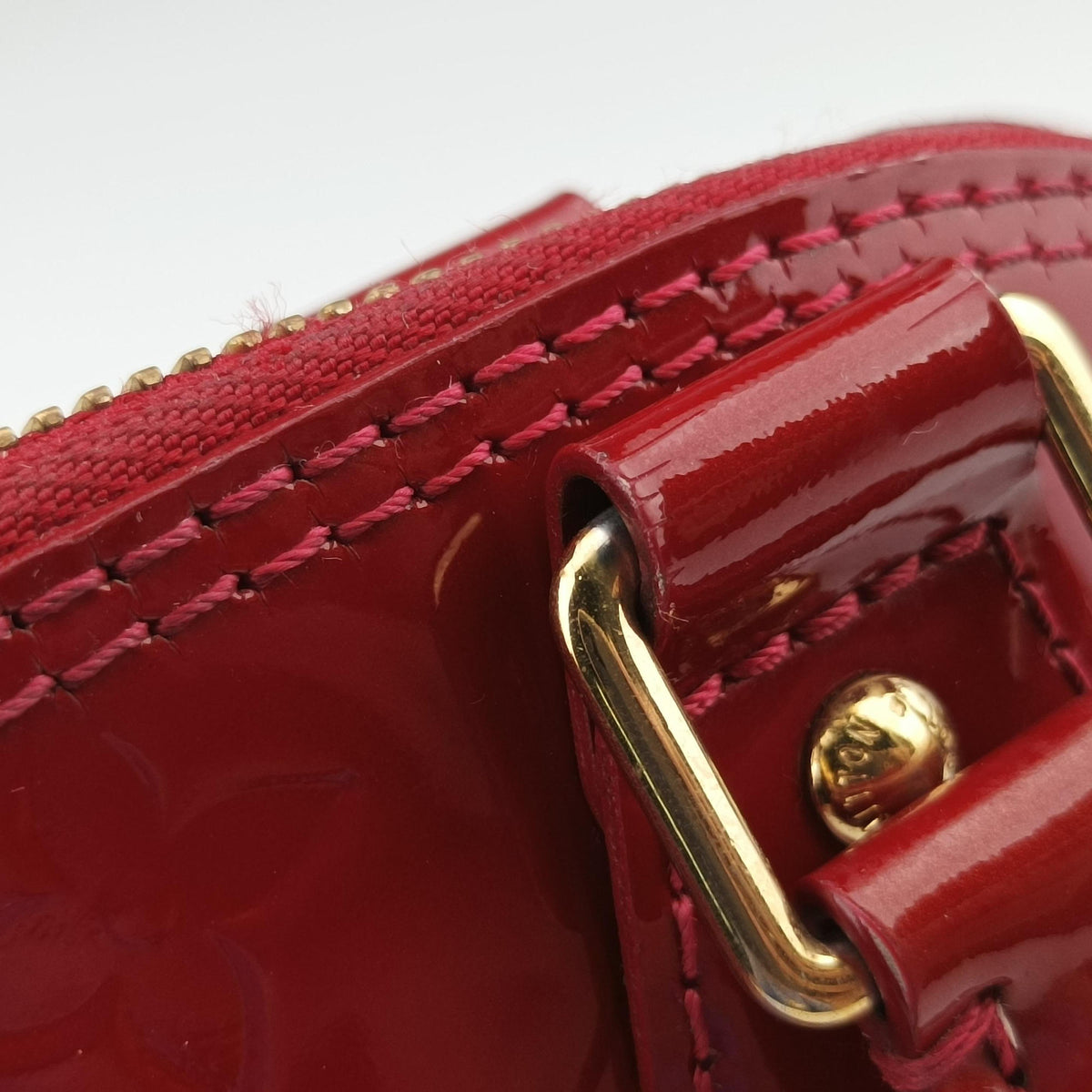 Pre-owned Louis Vuitton Alma BB CERISE Vernis M90174 shoulderbag | stylenewstar