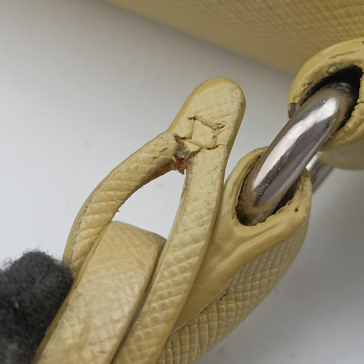 Small Sound Flap Yellow SAFFIANO Leather BN2485 31/Aスモール サウンド フラップ イエロー サフィアーノレザー BN2485 31/A