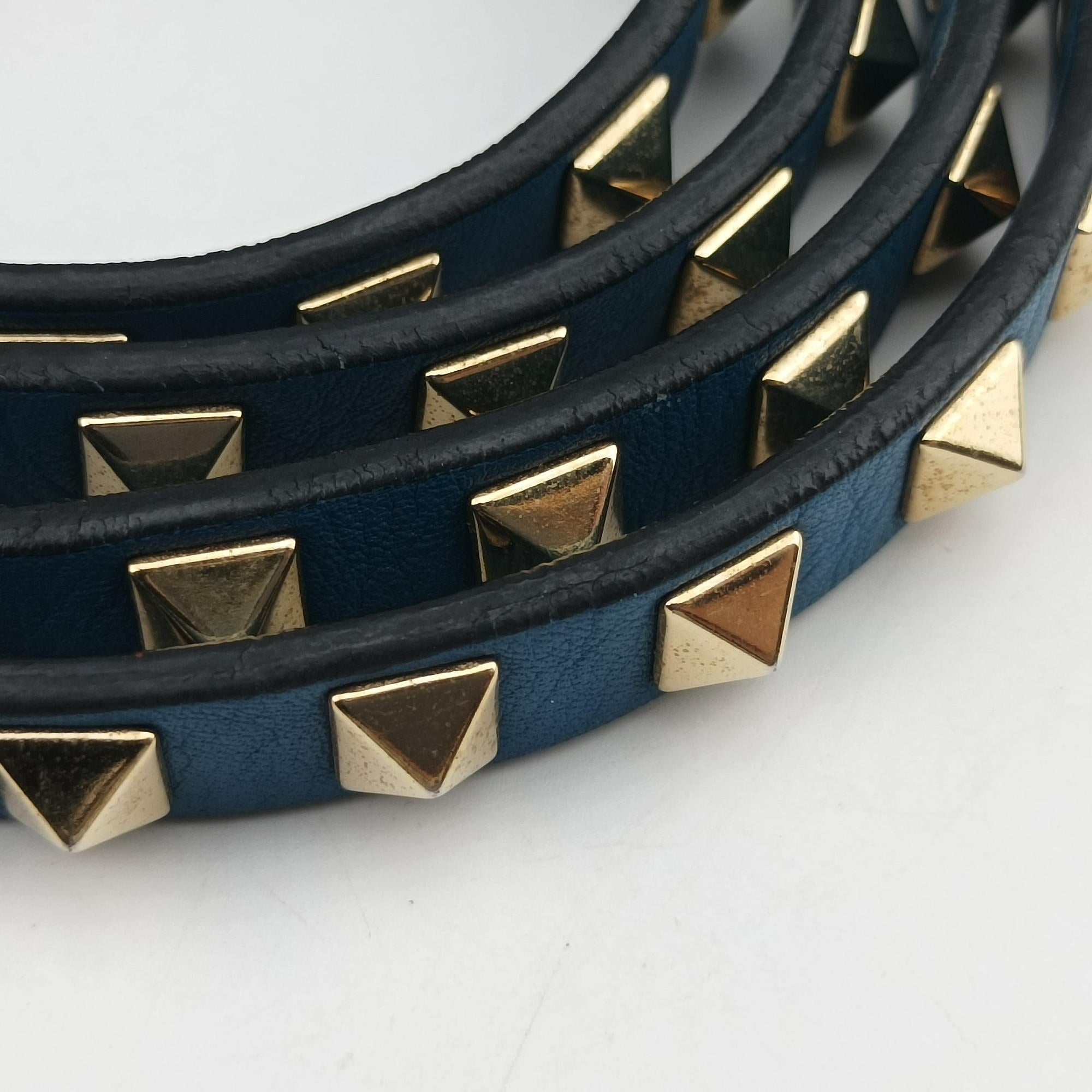 Secondhand Valentino Rockstud Blue Leather shoulderbag | stylenewstar