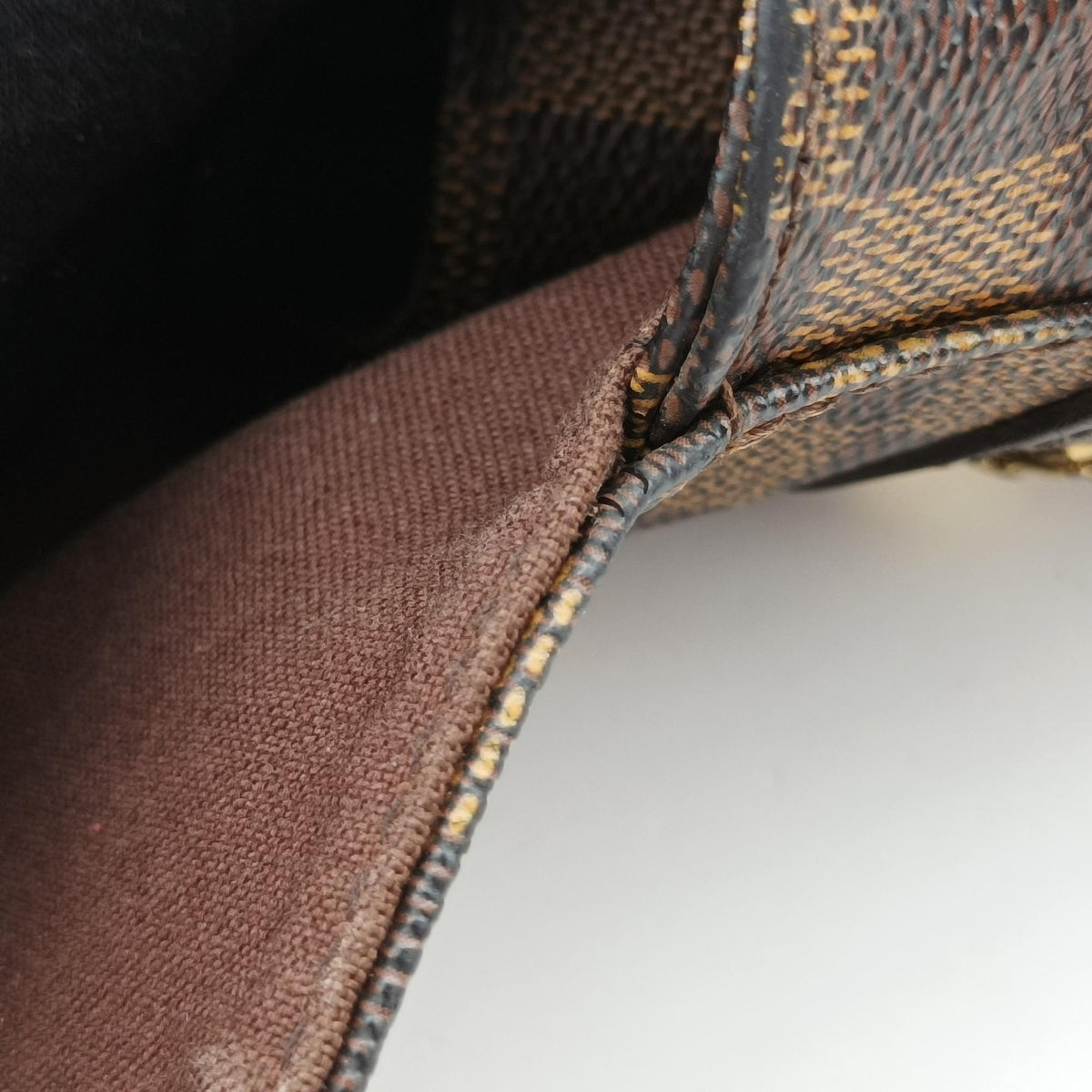 Bastille Messenger EBENE Damier Canvas N45258 CA0120バスティーユ メッセンジャー エベヌ ダミエキャンバス N45258 CA0120