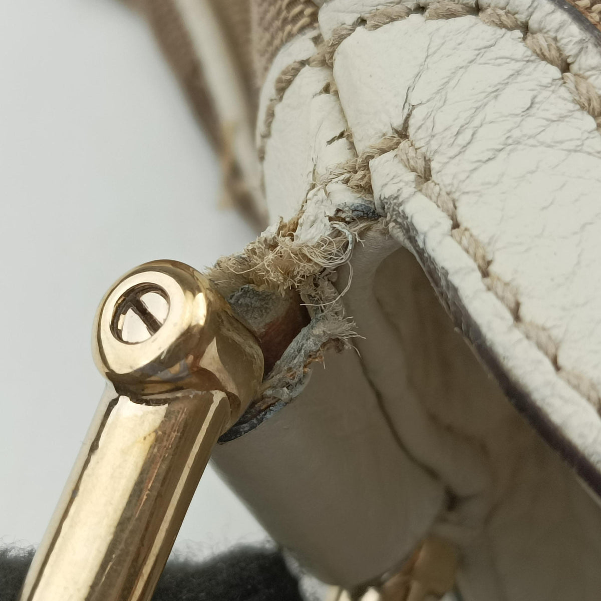 Pre-owned Gucci Bamboo Beige×White Canvas×Leather 282315 shoulderbag | stylenewstar